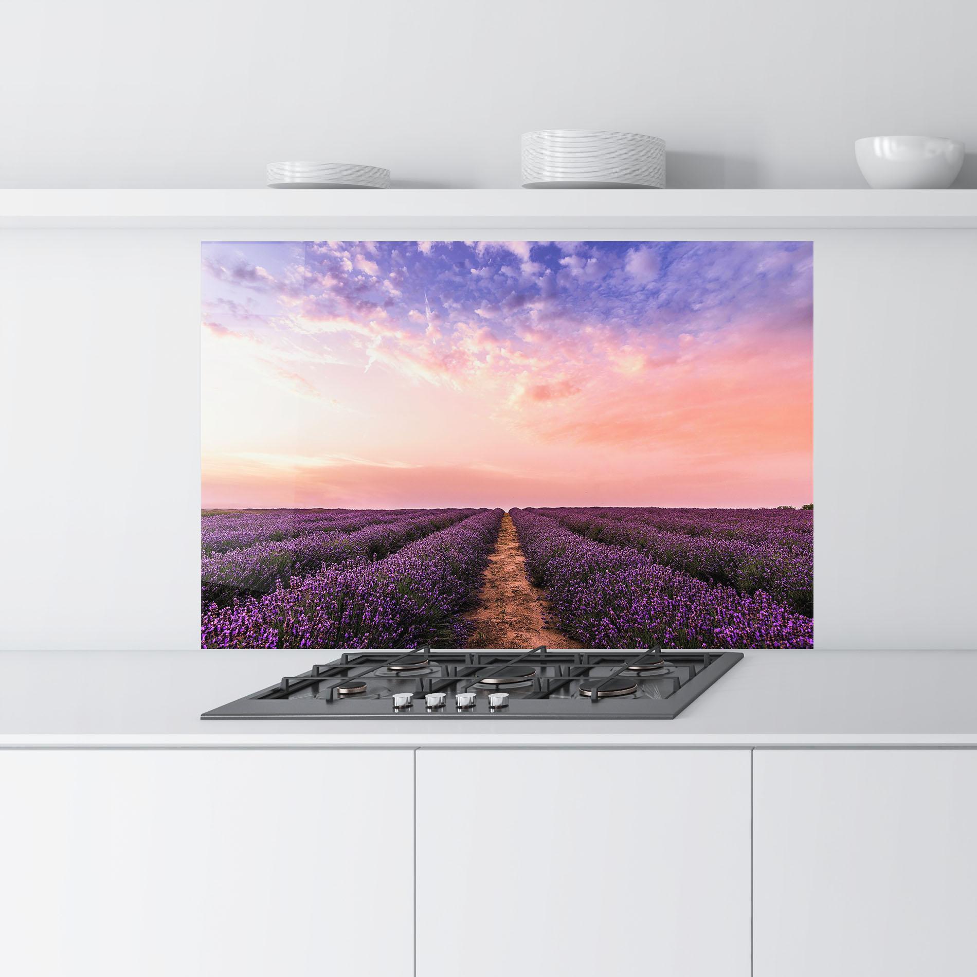 Küchenrückwand Glas Lavender Field mockup 9