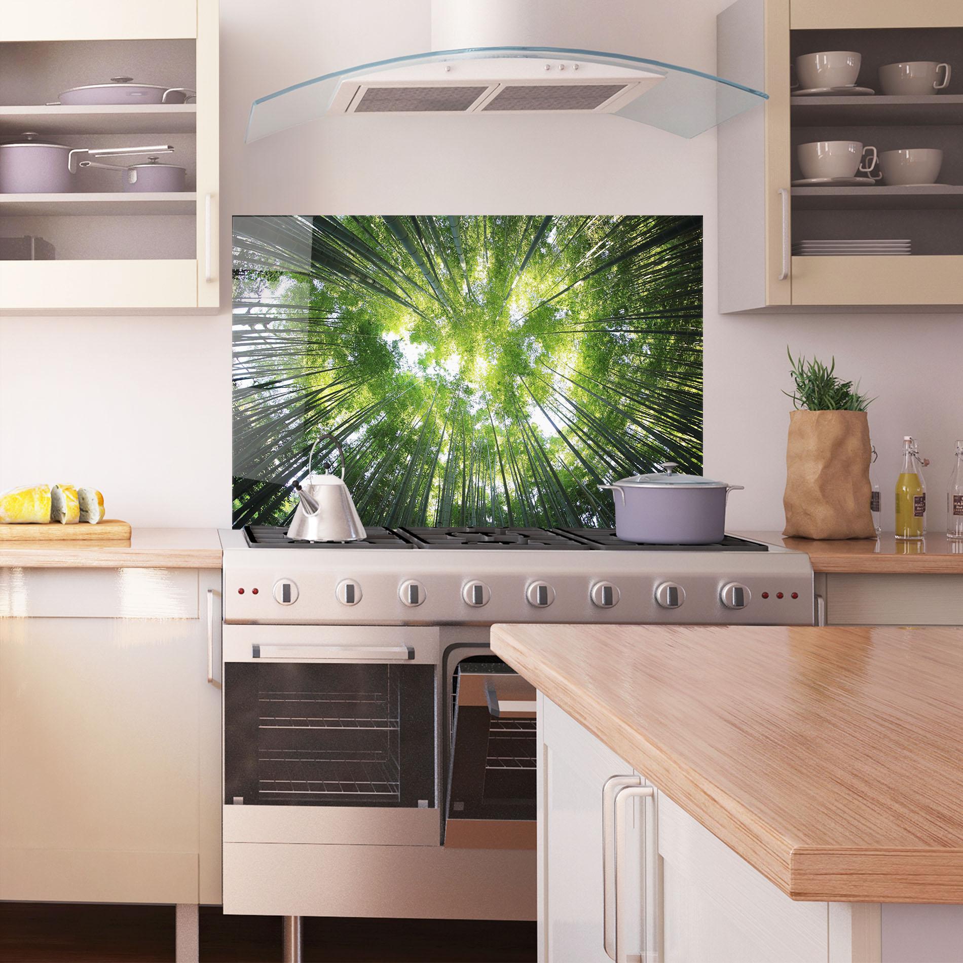 Küchenrückwand Glas Big Trees Morning mockup 1