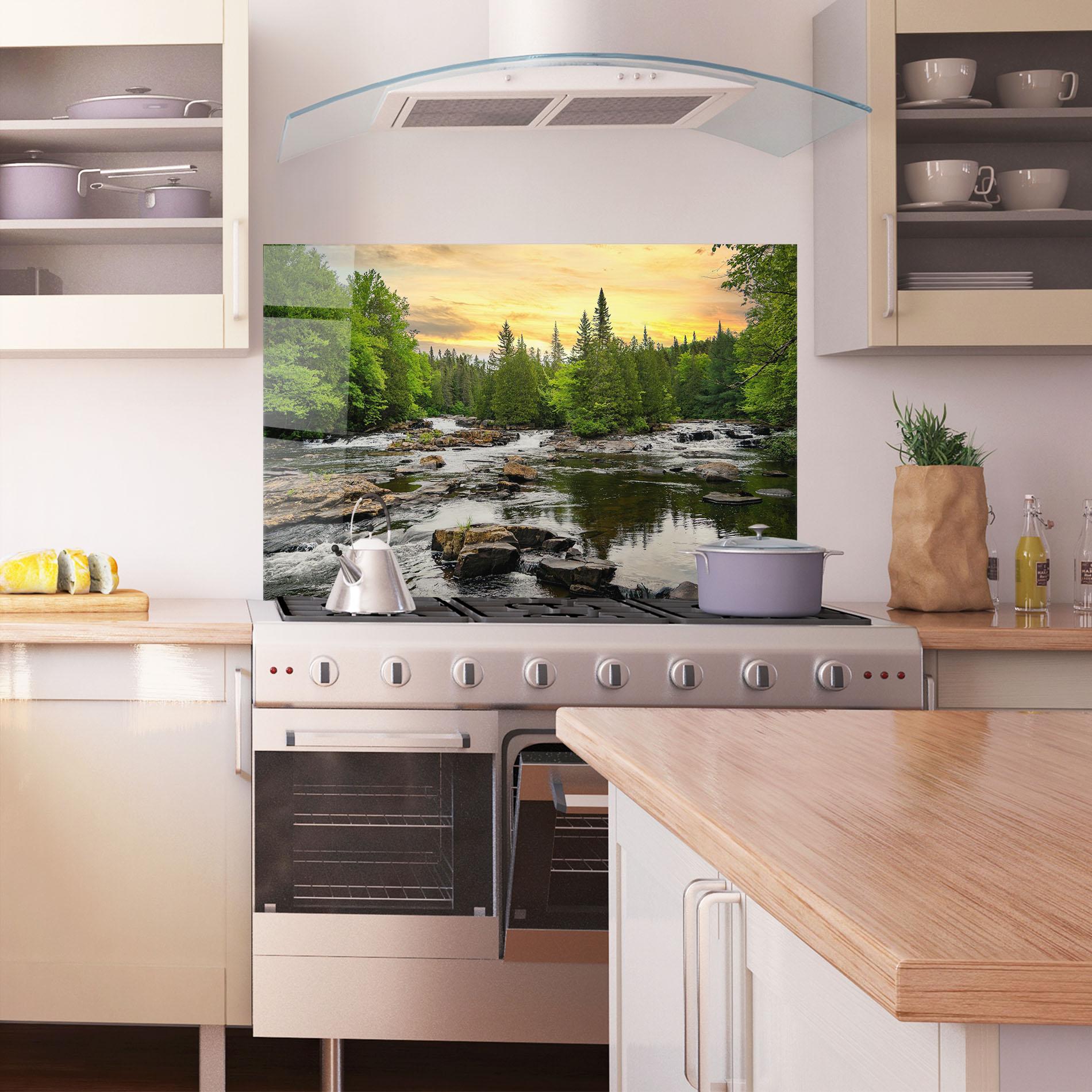 Küchenrückwand Glas Small River Forest mockup 1