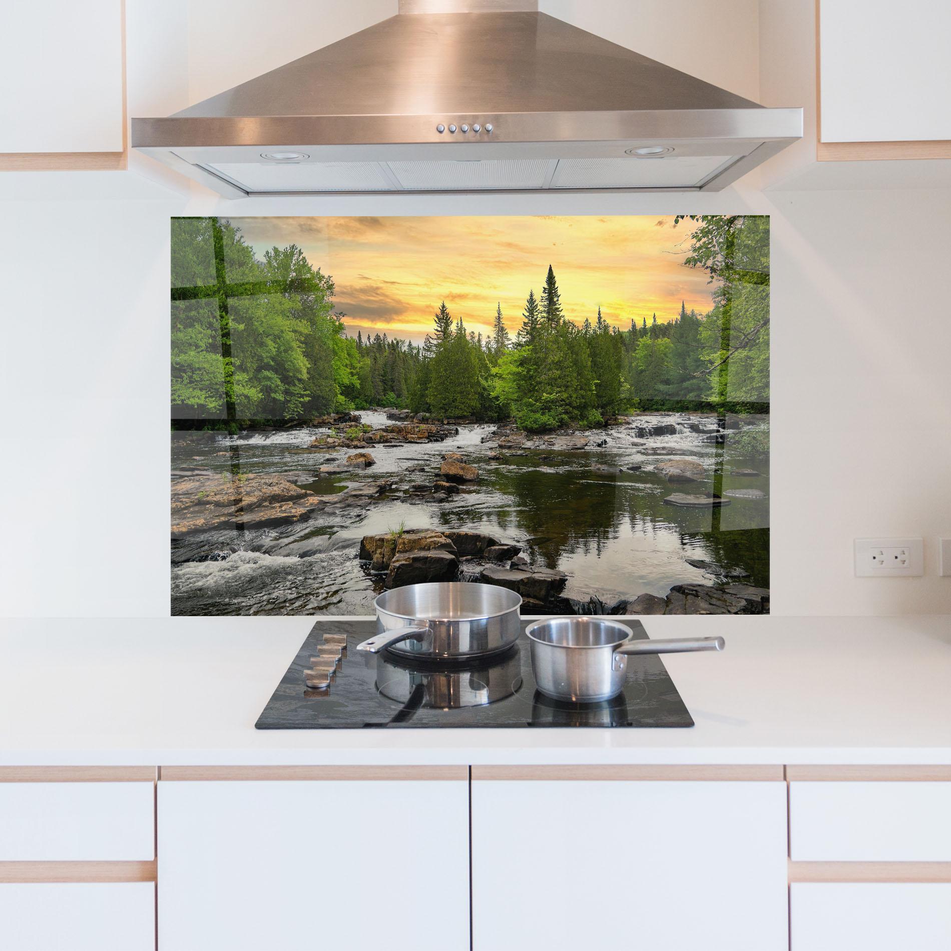 Küchenrückwand Glas Small River Forest mockup 5