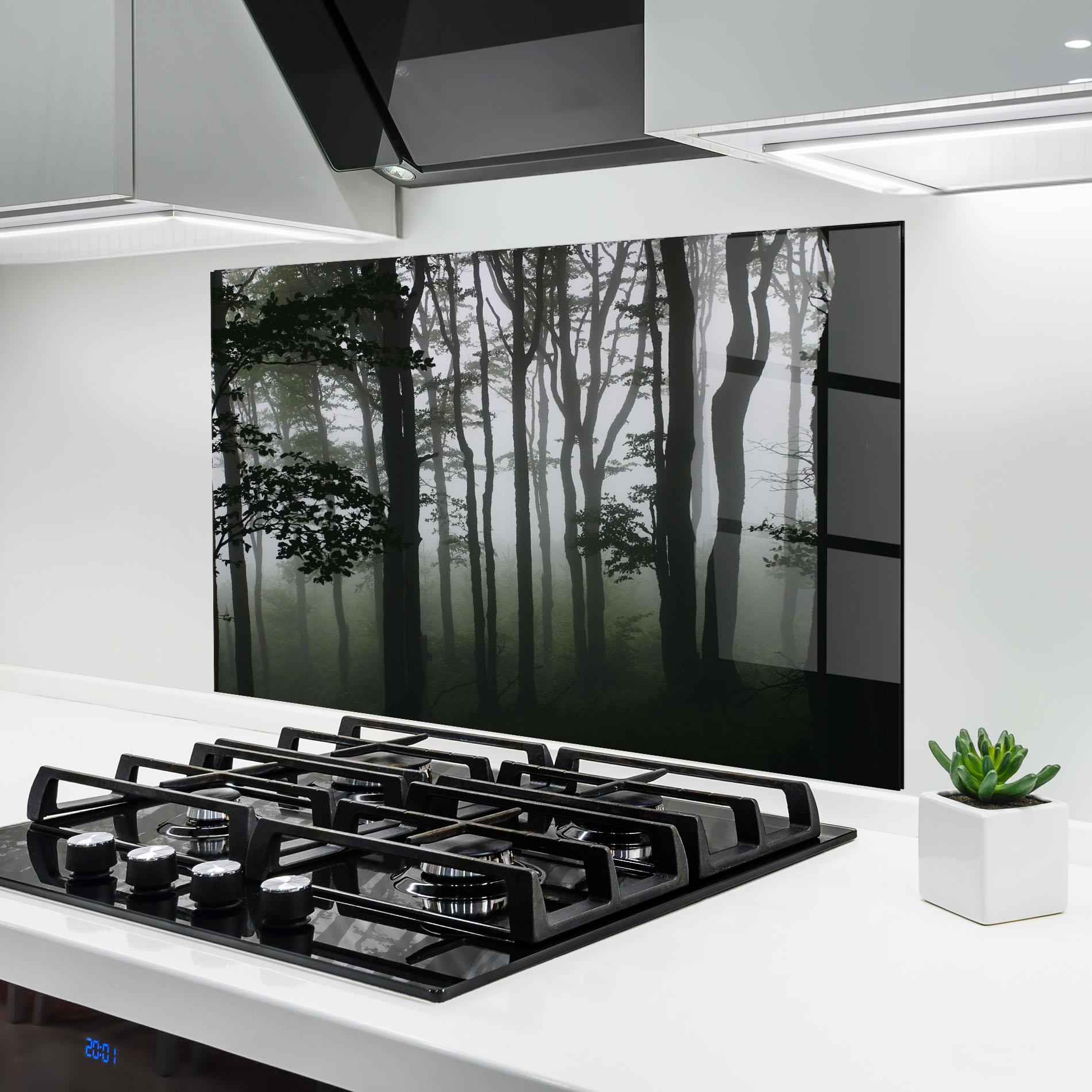 Küchenrückwand Glas Foggy Black Tree mockup 6