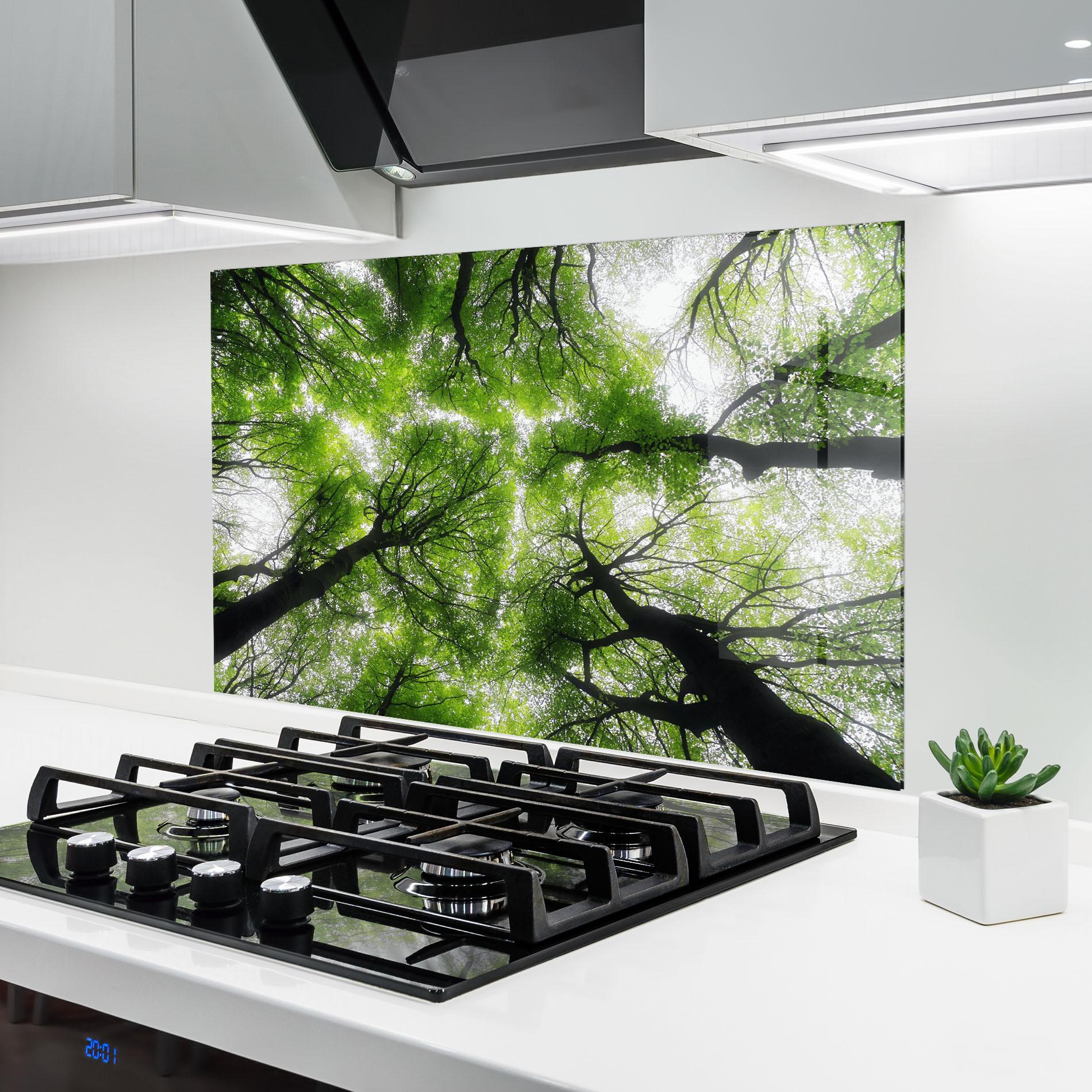 Küchenrückwand Glas Forest Green Tree mockup 6