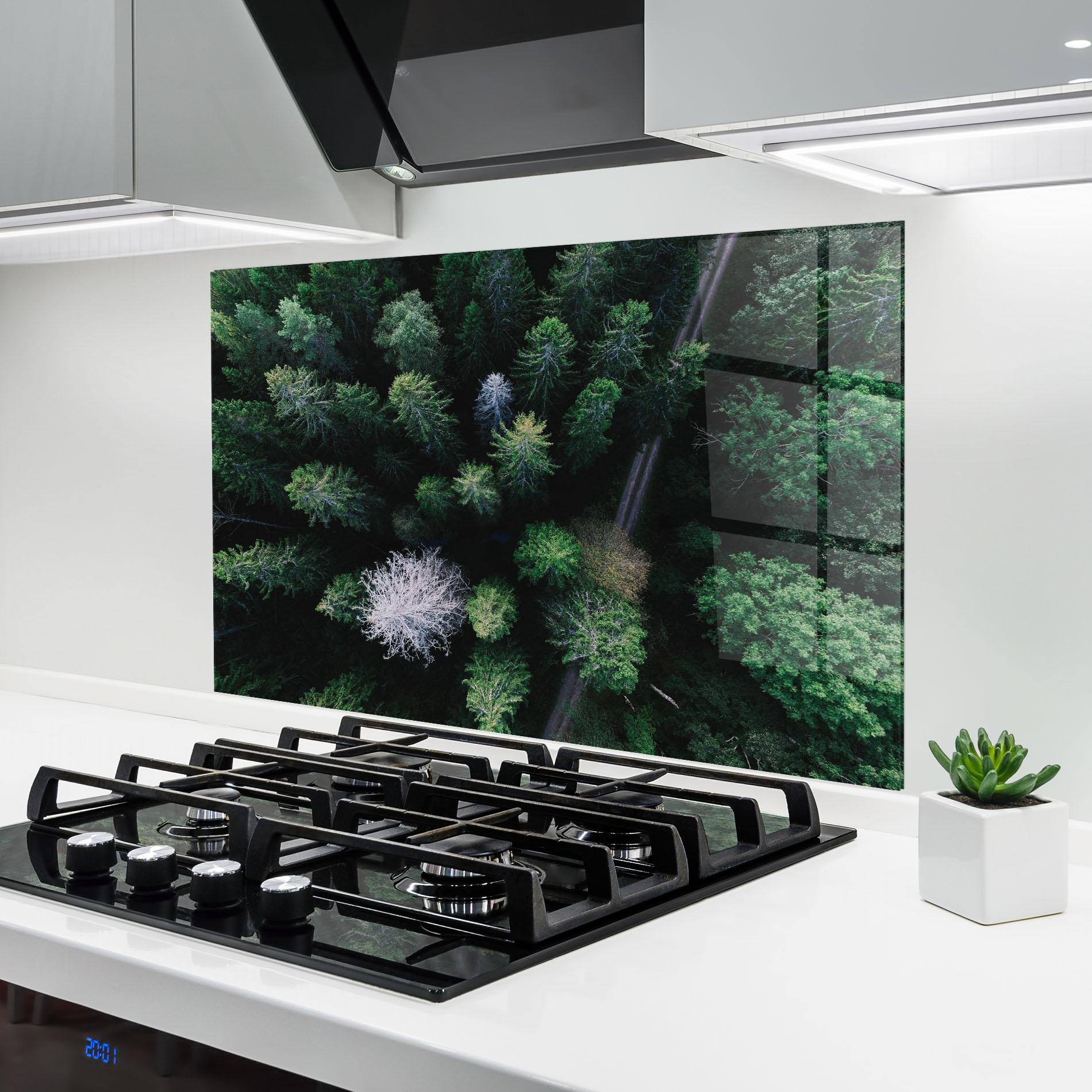 Küchenrückwand Glas Green Trees Road mockup 6