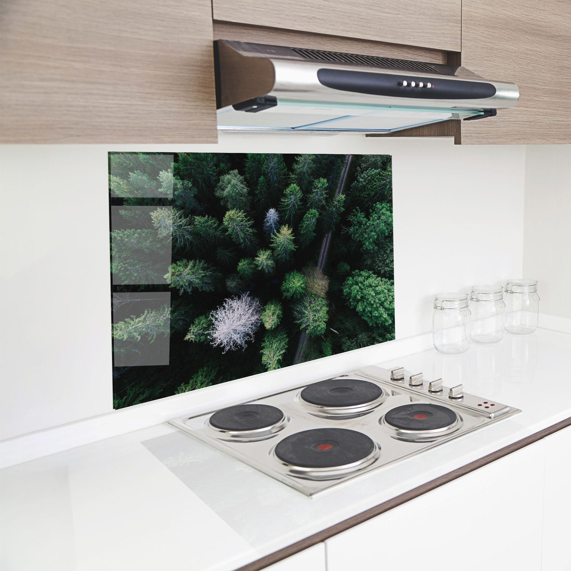 Küchenrückwand Glas Green Trees Road mockup 8
