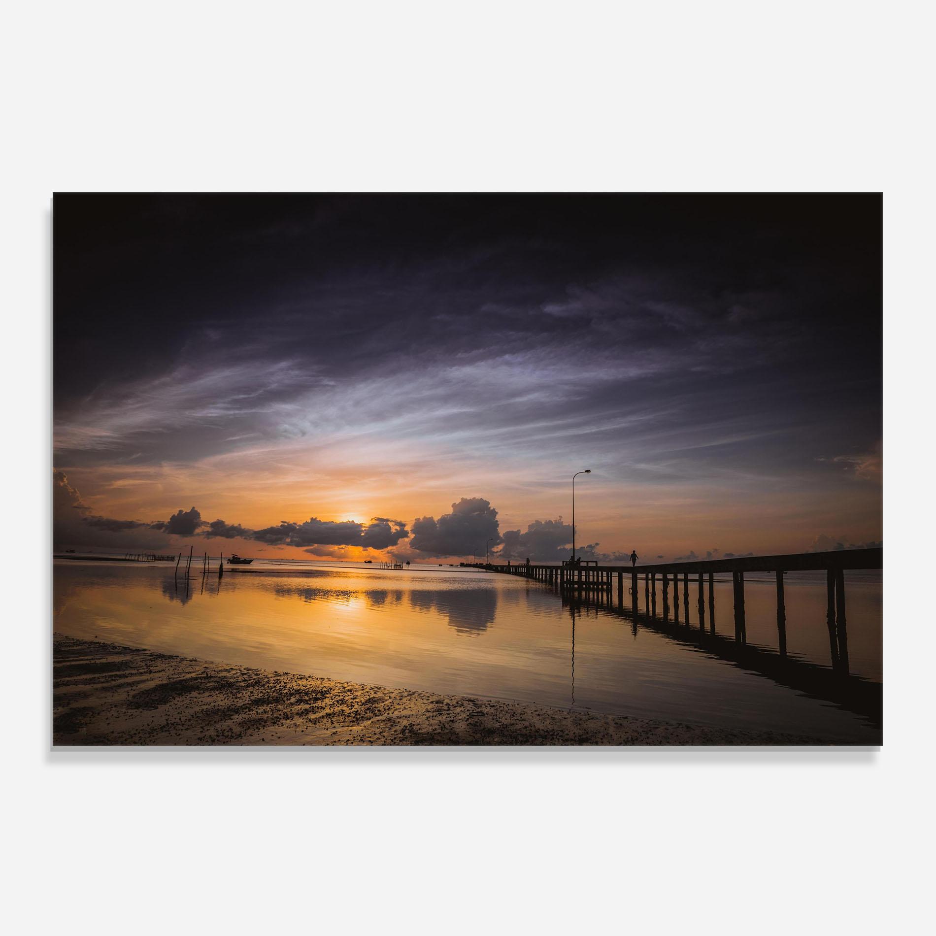 Küchenrückwand Glas Orange Purple Beach mockup 0