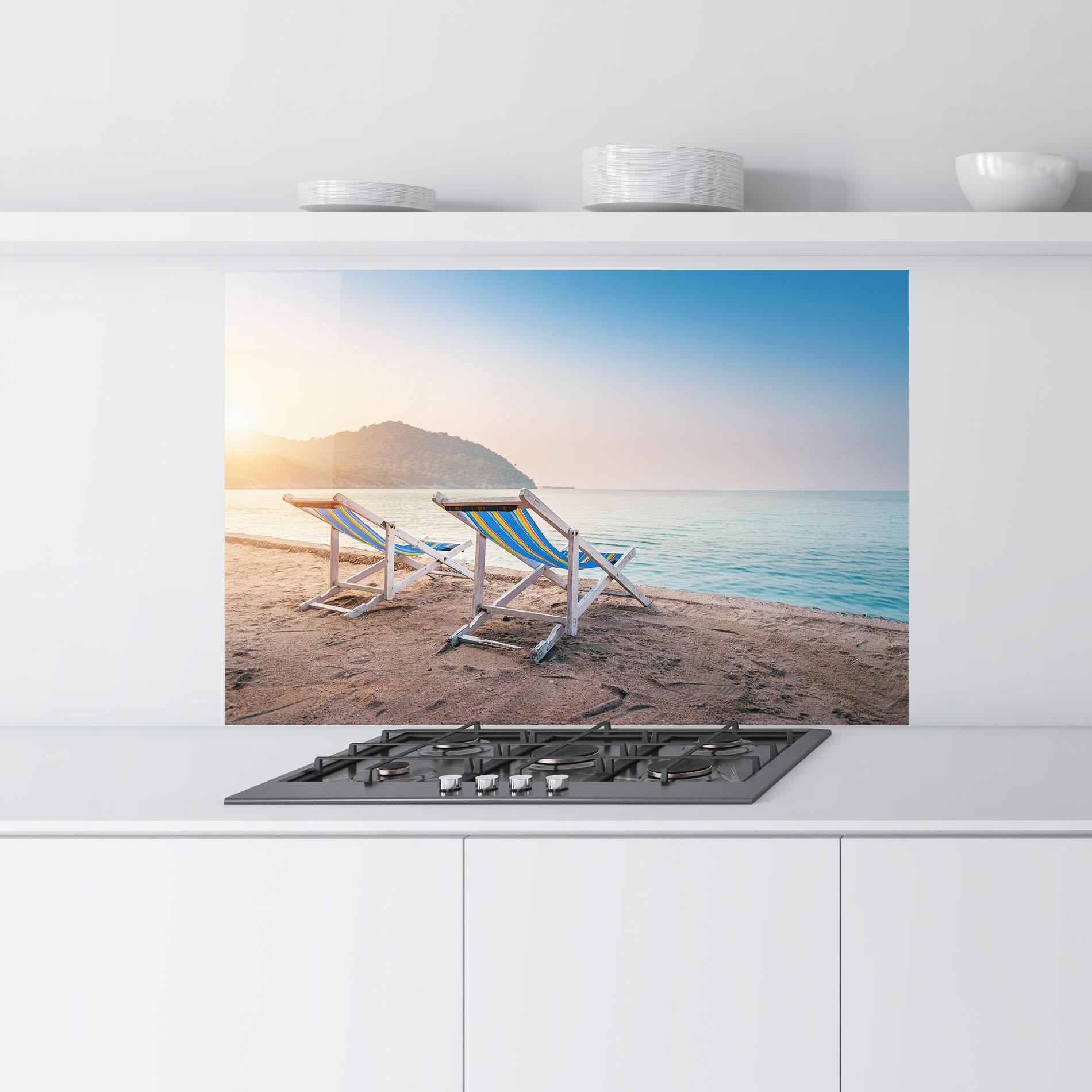 Küchenrückwand Glas Colorful Beach Chairs mockup 9