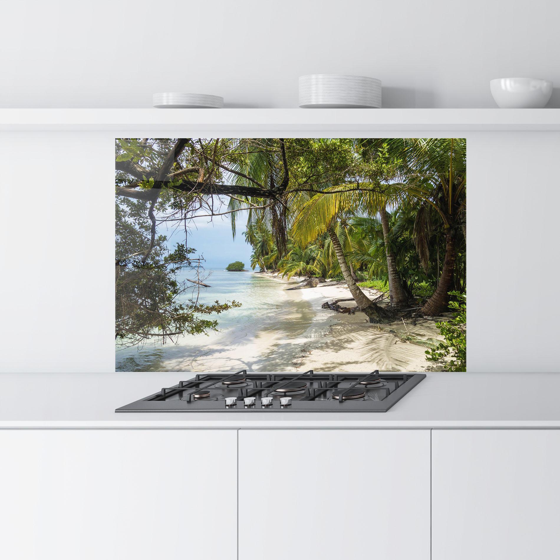 Küchenrückwand Glas Island Beach mockup 9