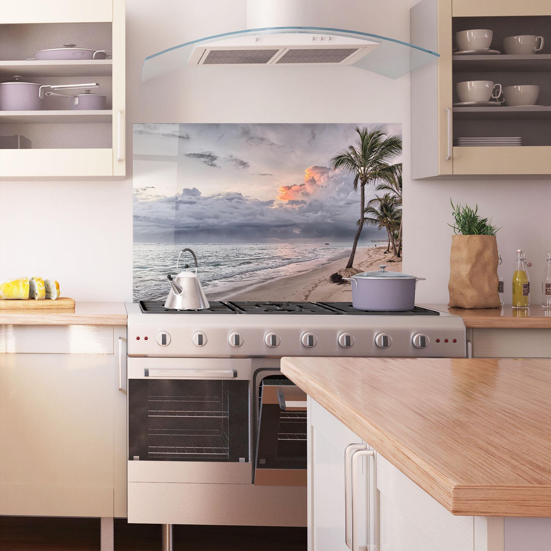 Küchenrückwand Glas Cloudy Beach mockup 1