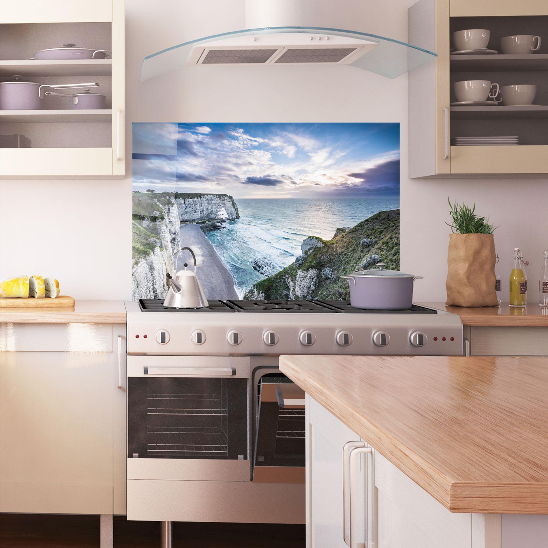 Küchenrückwand Glas Etretat View mockup 1