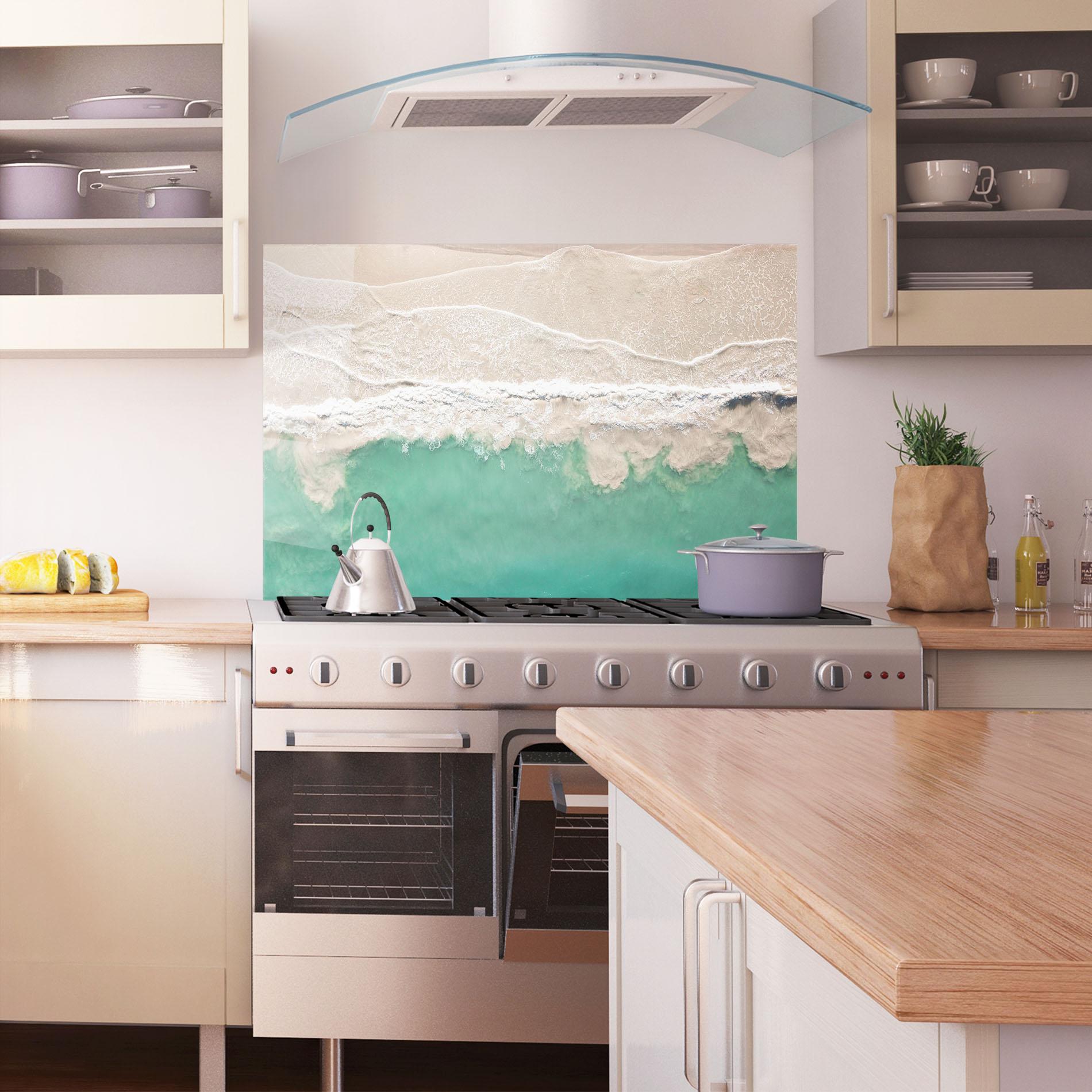 Küchenrückwand Glas Pretty Blue Beach mockup 1