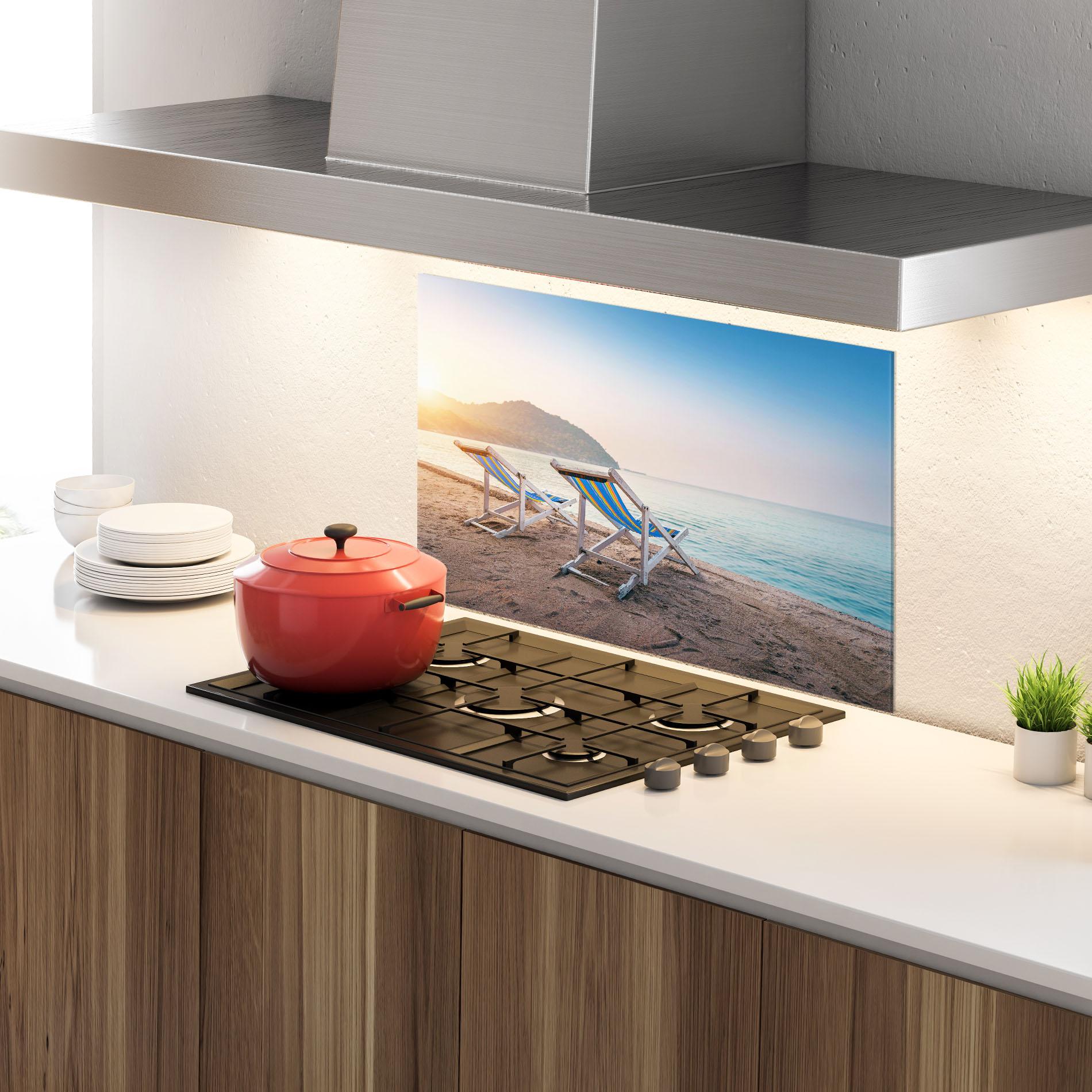 Küchenrückwand Glas Colorful Beach Chairs mockup 4