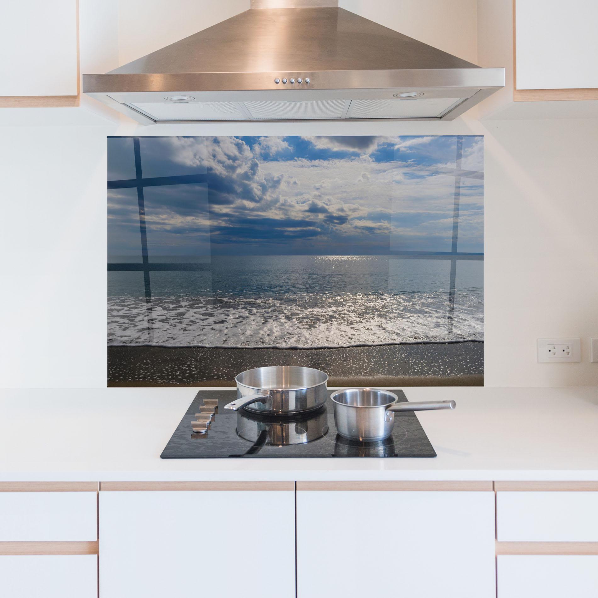 Küchenrückwand Glas Blue Cream Beach mockup 5