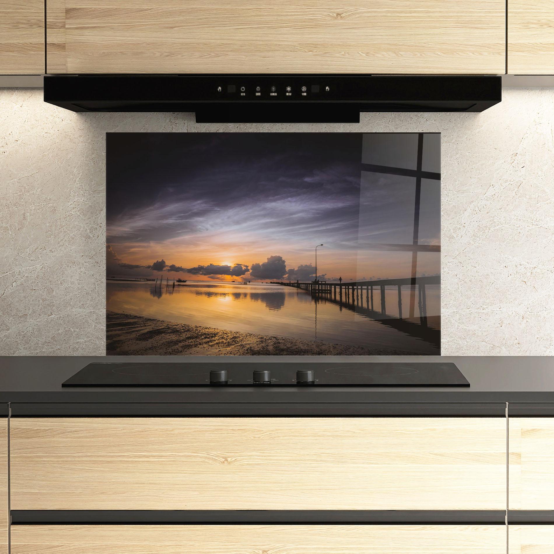 Küchenrückwand Glas Orange Purple Beach mockup 3