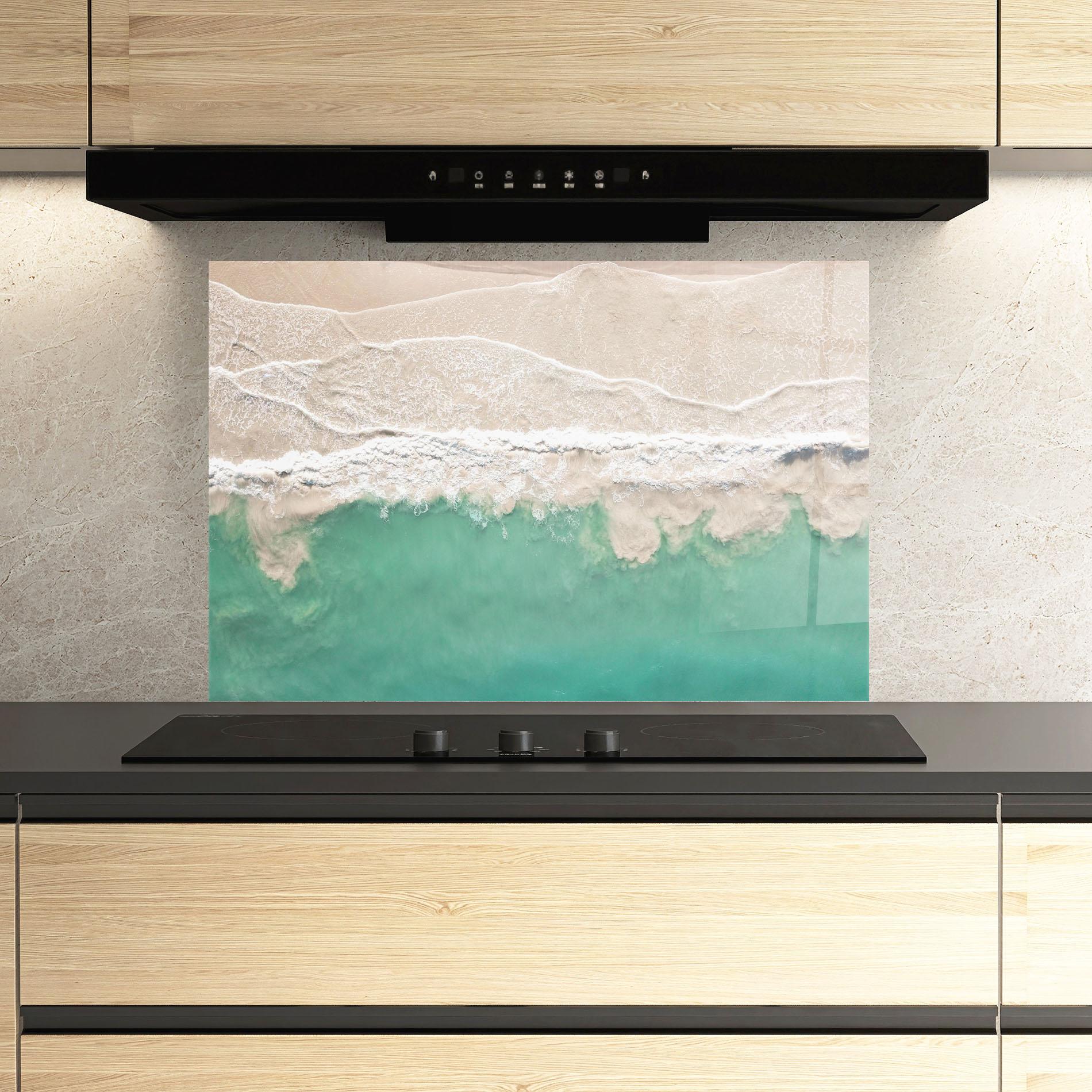 Küchenrückwand Glas Pretty Blue Beach mockup 3