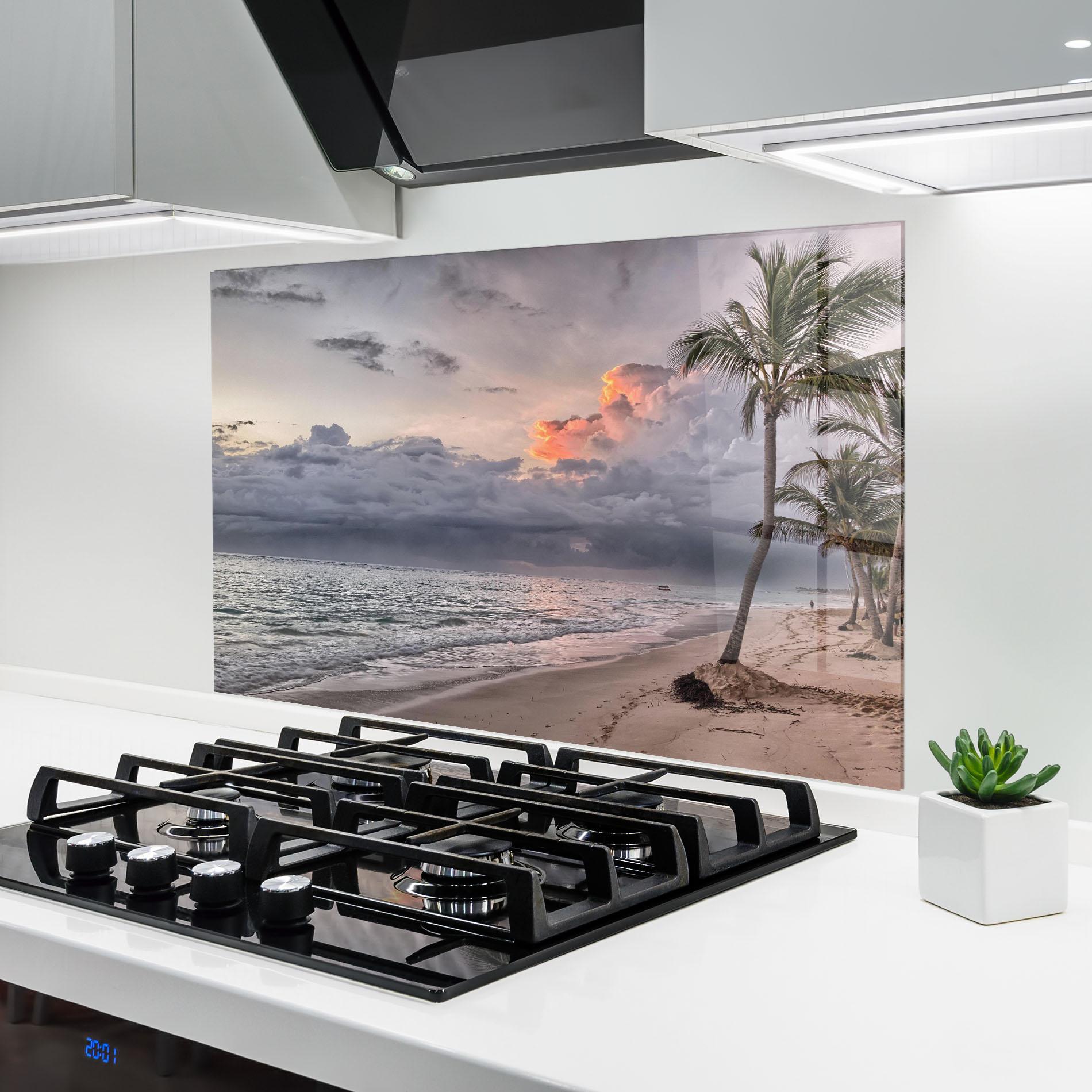 Küchenrückwand Glas Cloudy Beach mockup 6
