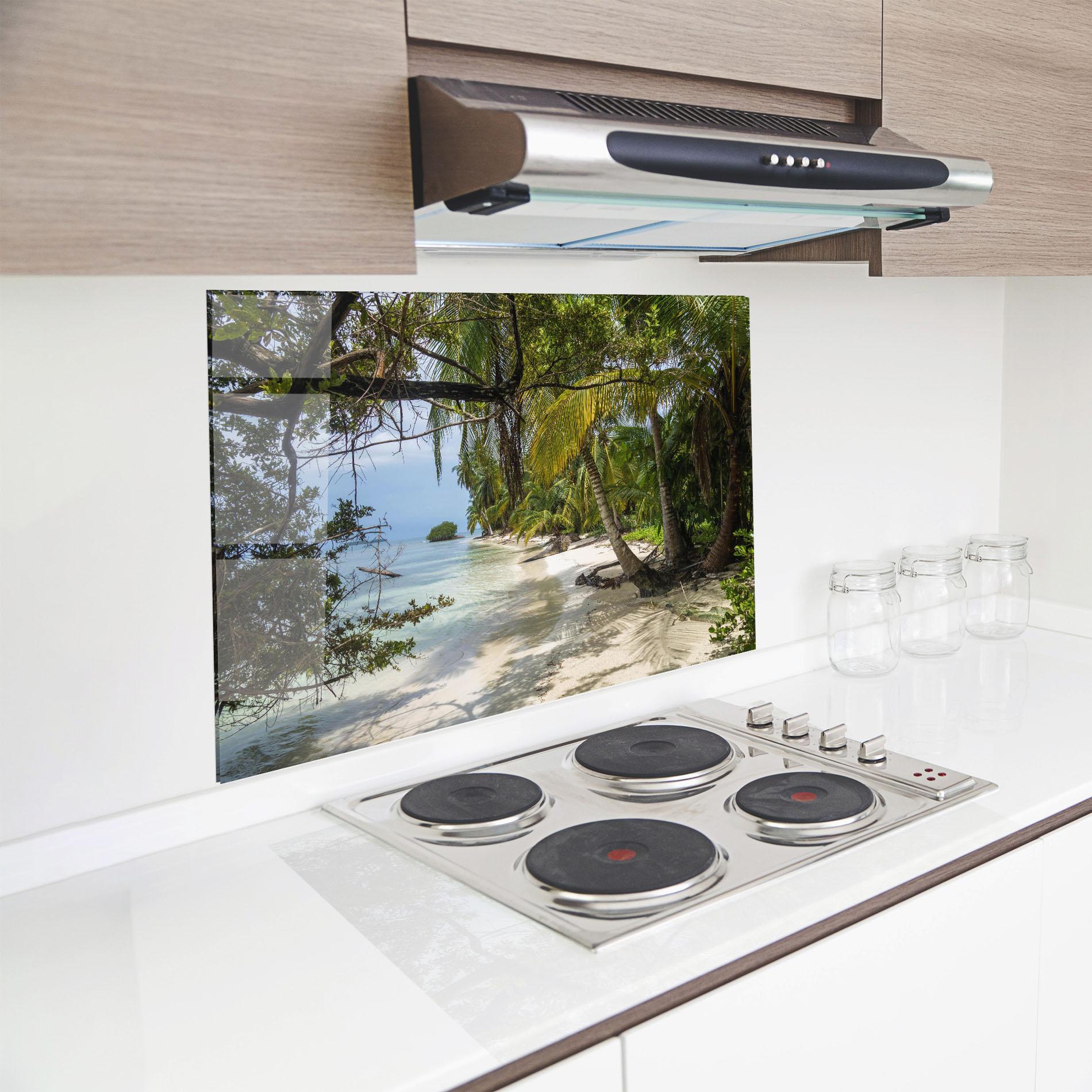 Küchenrückwand Glas Island Beach mockup 8