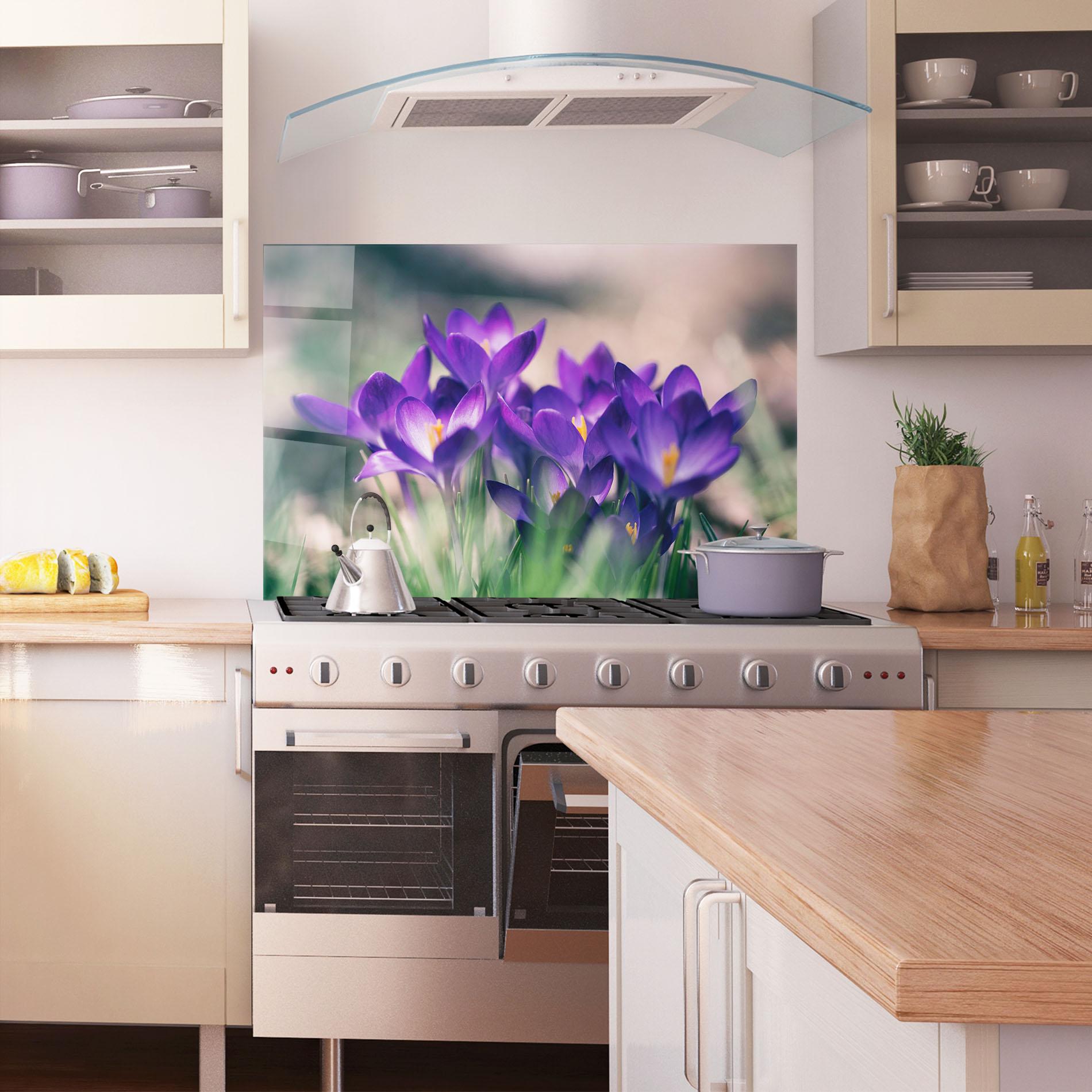 Küchenrückwand Glas Pretty Spring Flower mockup 1