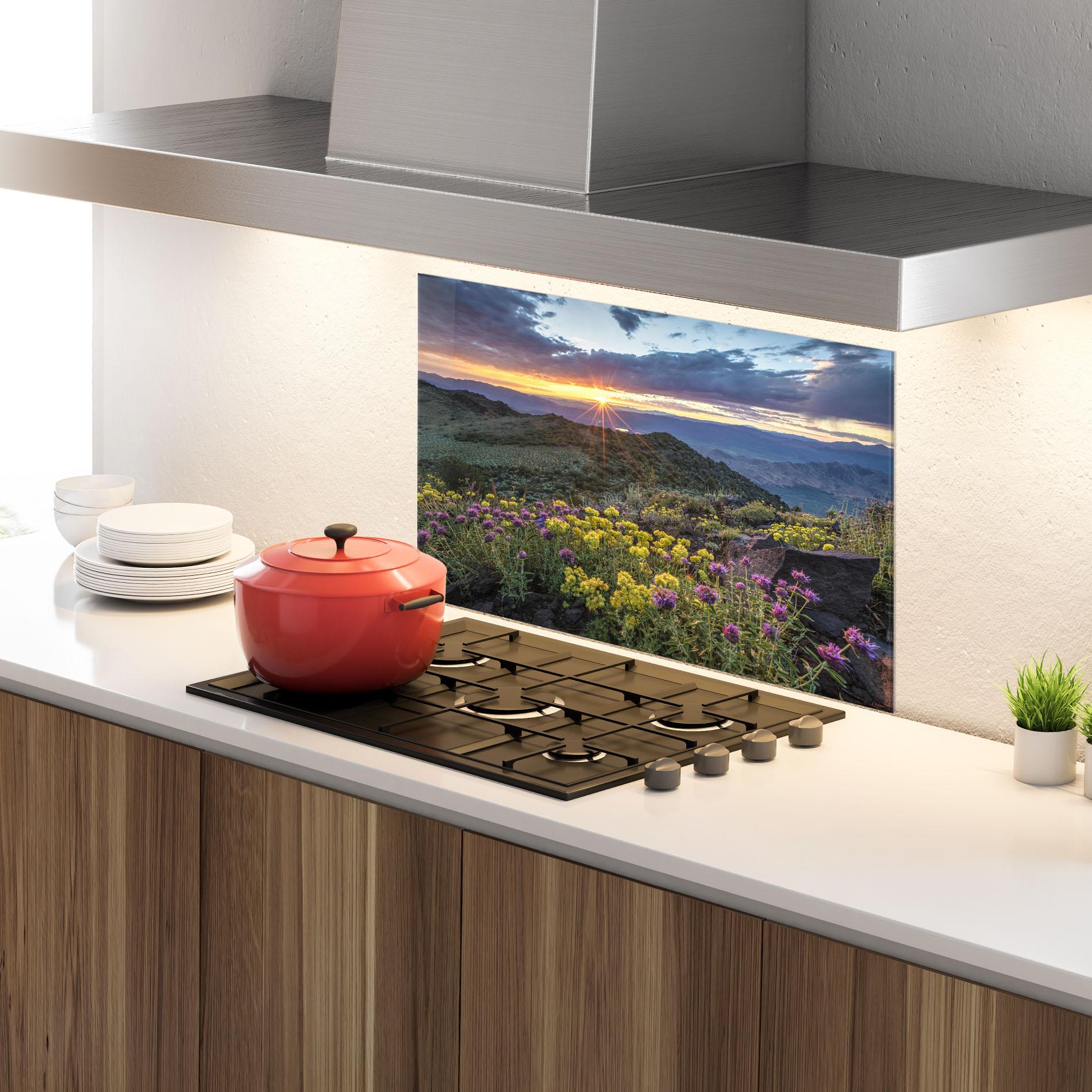 Küchenrückwand Glas Beautiful Spring View mockup 4