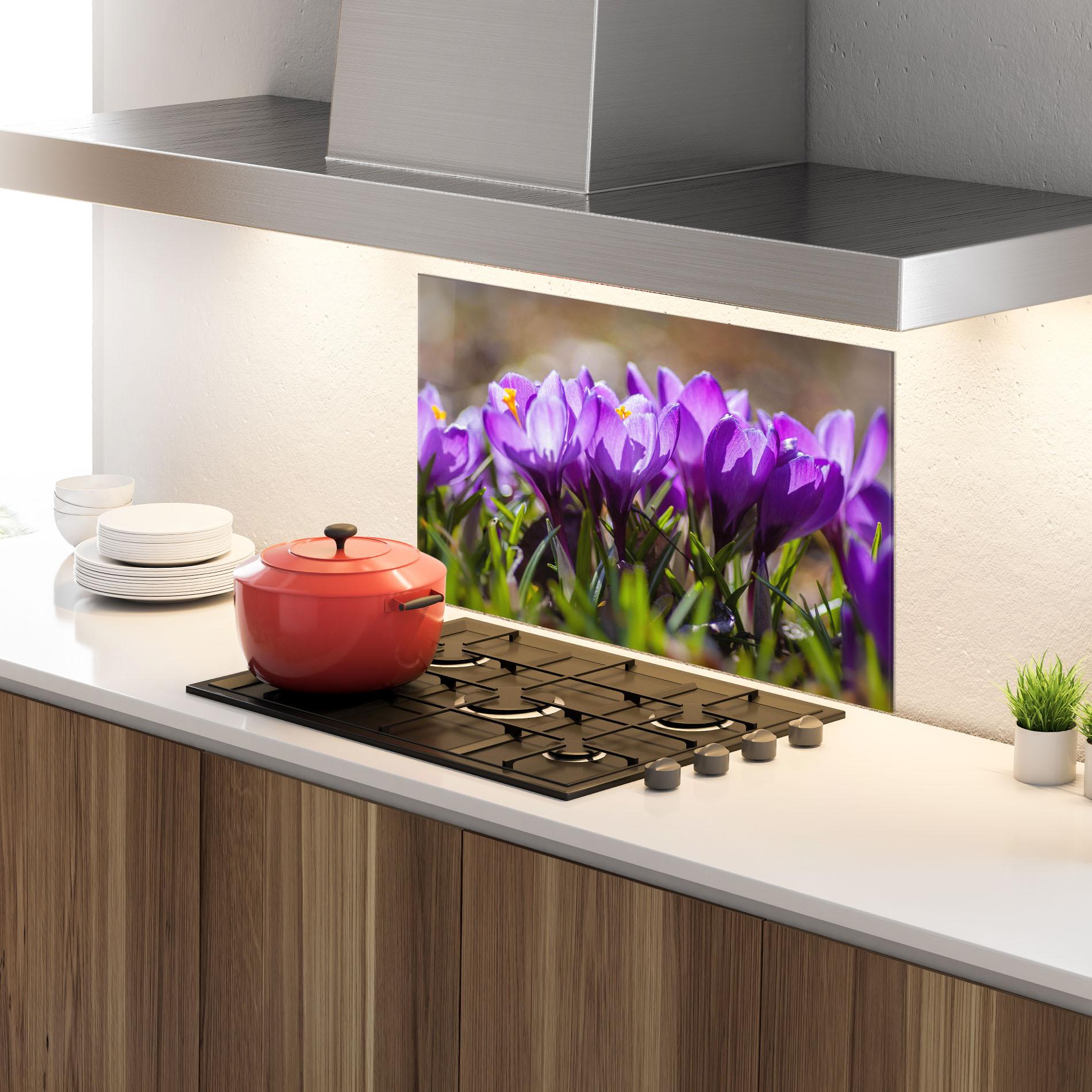 Küchenrückwand Glas Purple Spring Flower mockup 4