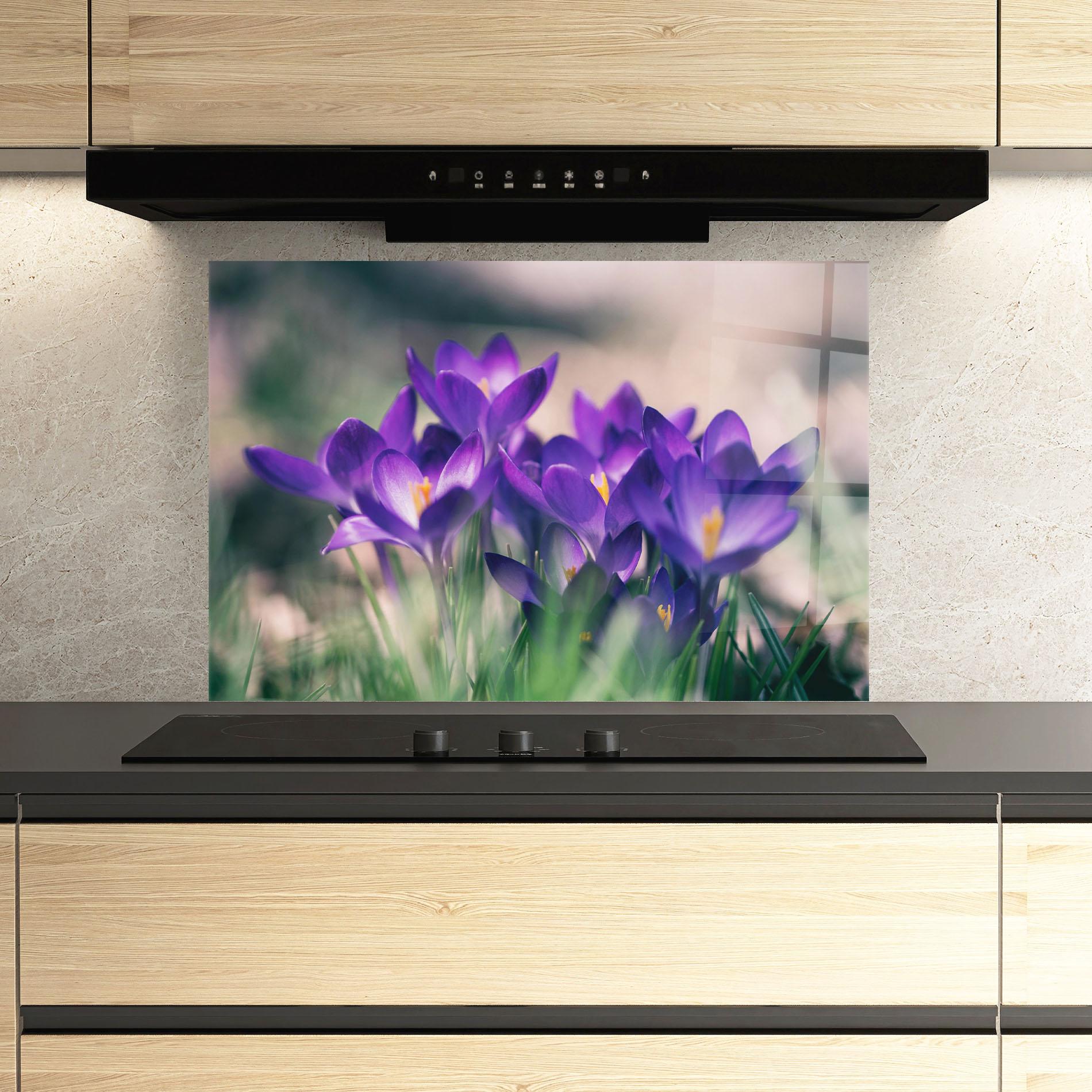 Küchenrückwand Glas Pretty Spring Flower mockup 3