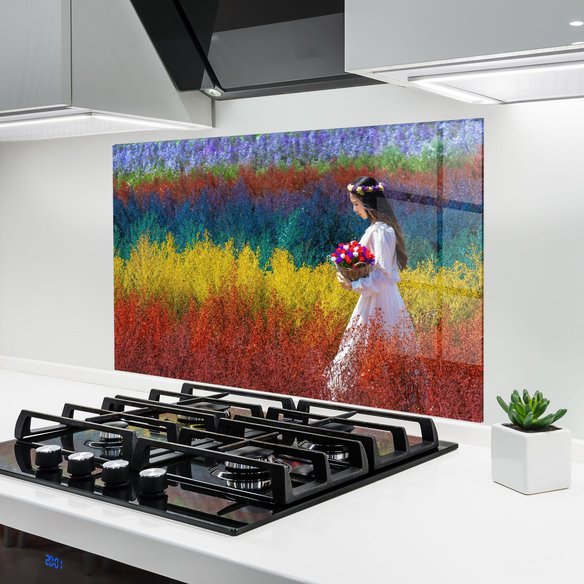 Küchenrückwand Glas Holding Spring Flowers mockup 6