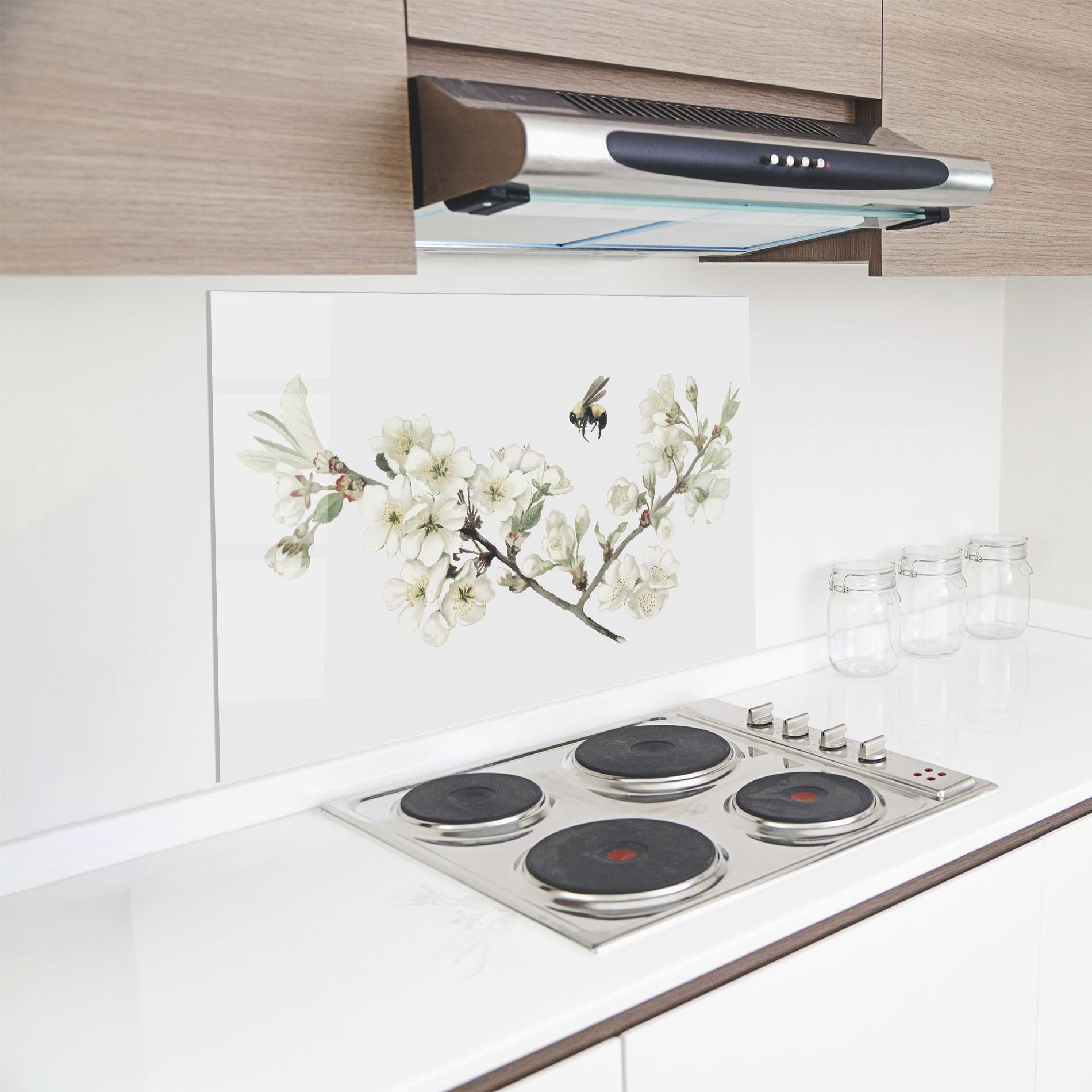 Küchenrückwand Glas Bee Spring Flower mockup 8