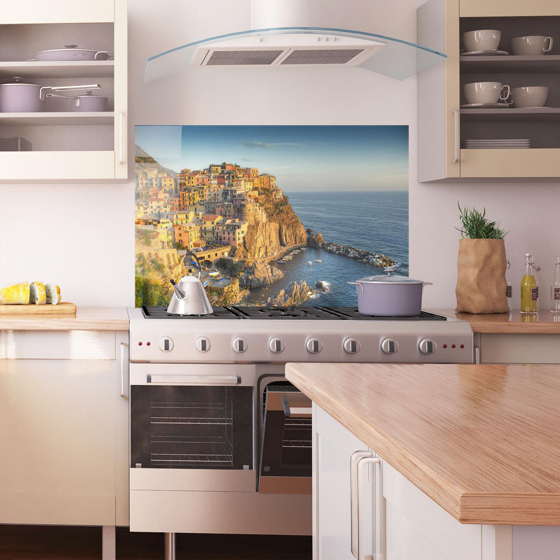 Küchenrückwand Glas Cinque Terrre mockup 1