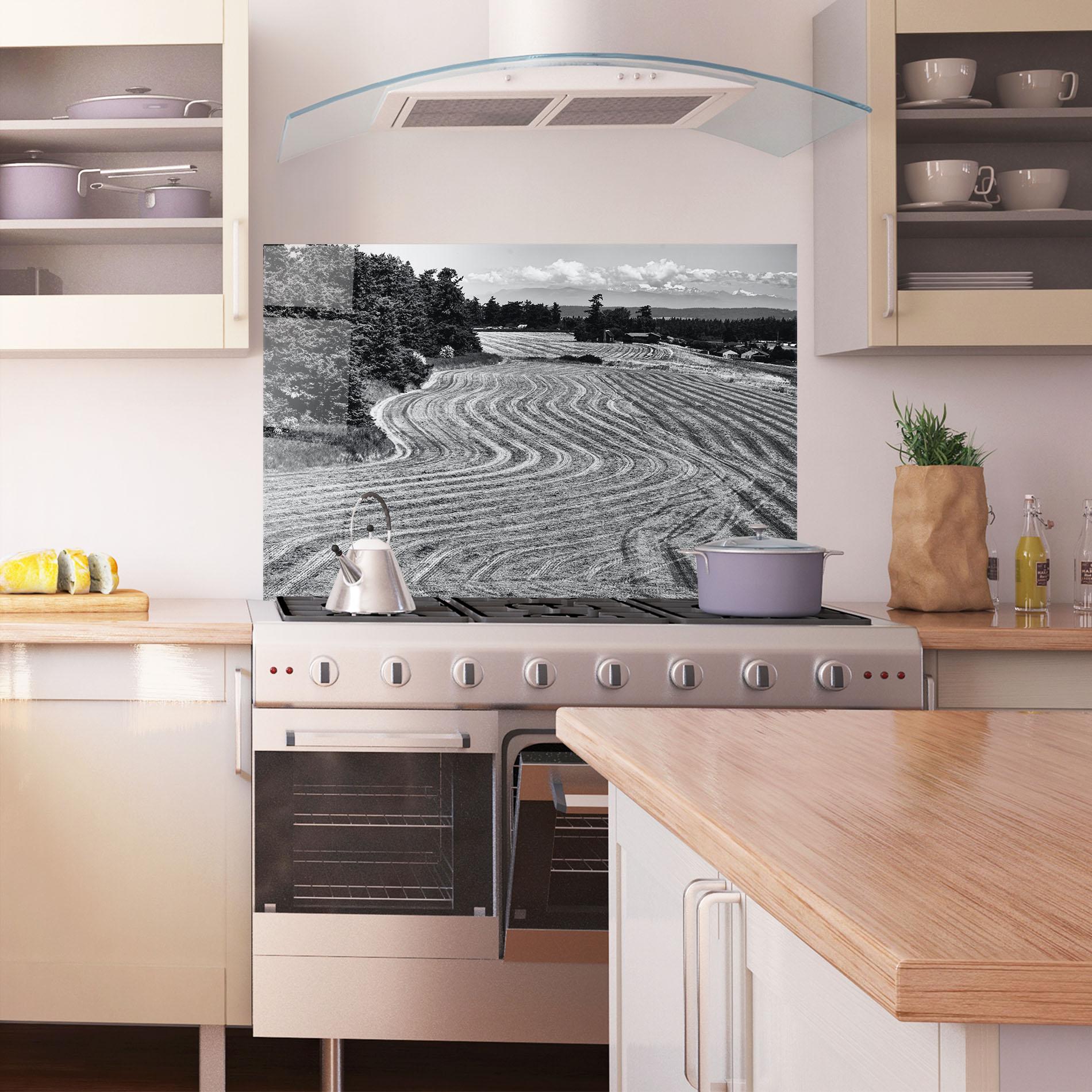 Küchenrückwand Glas Grey Land mockup 1