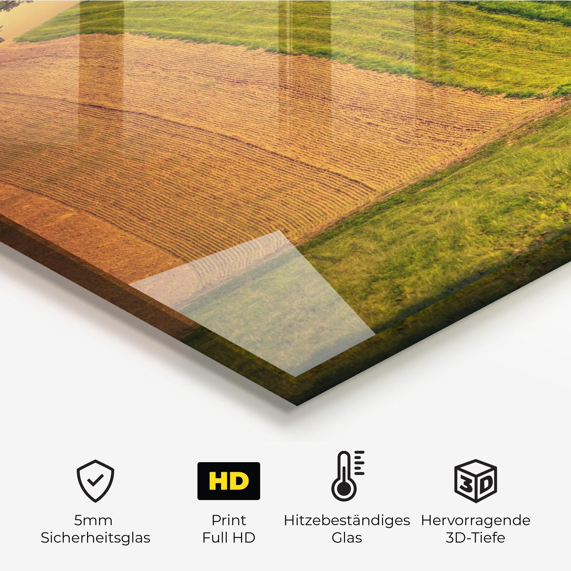 Küchenrückwand Glas Green Cream Field mockup 2