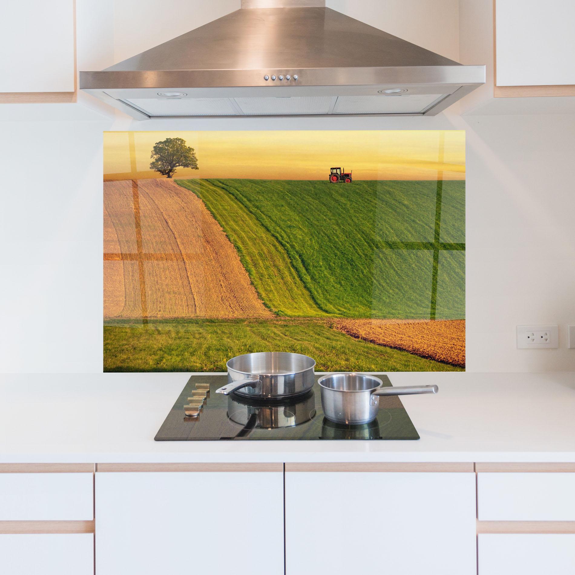 Küchenrückwand Glas Green Cream Field mockup 5