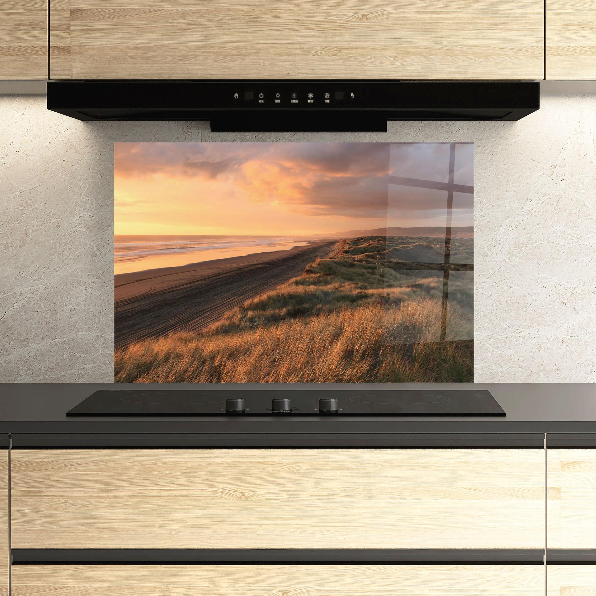 Küchenrückwand Glas Beach Land mockup 3