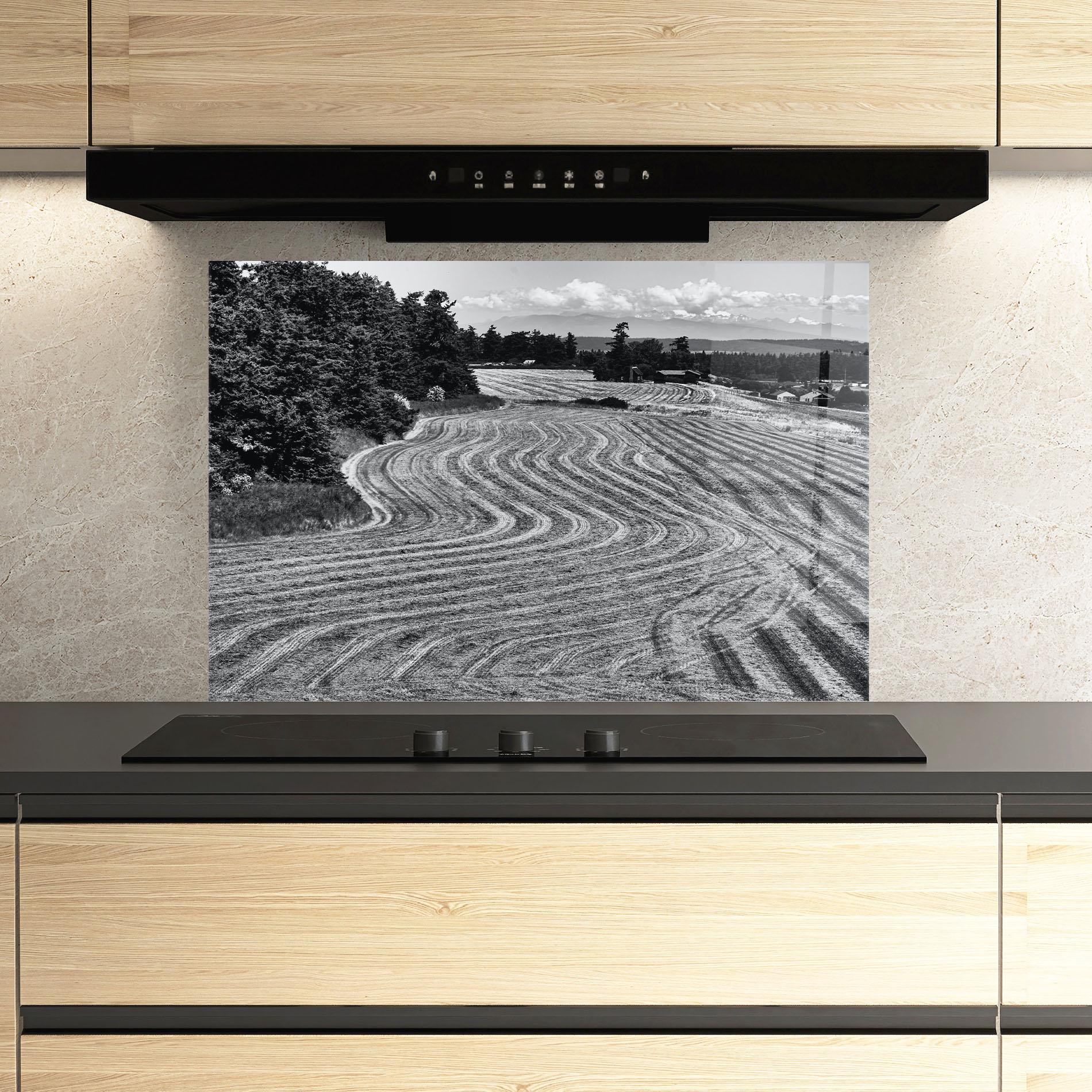 Küchenrückwand Glas Grey Land mockup 3