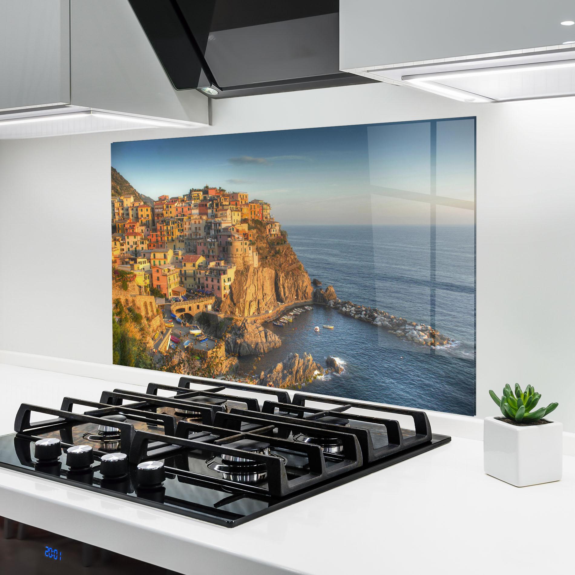 Küchenrückwand Glas Cinque Terrre mockup 6