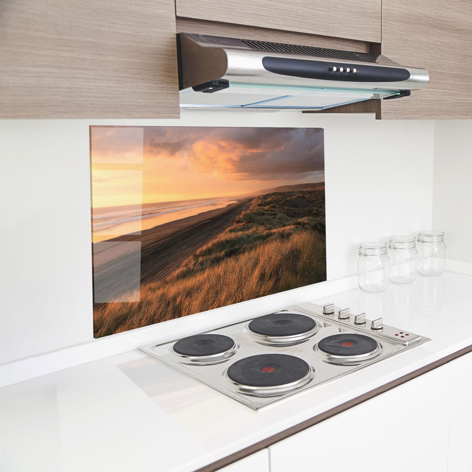 Küchenrückwand Glas Beach Land mockup 8