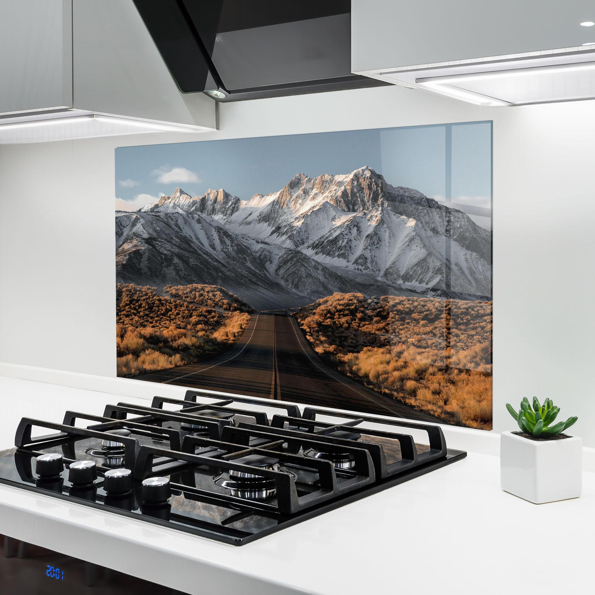 Küchenrückwand Glas Autumn Mountain View mockup 6