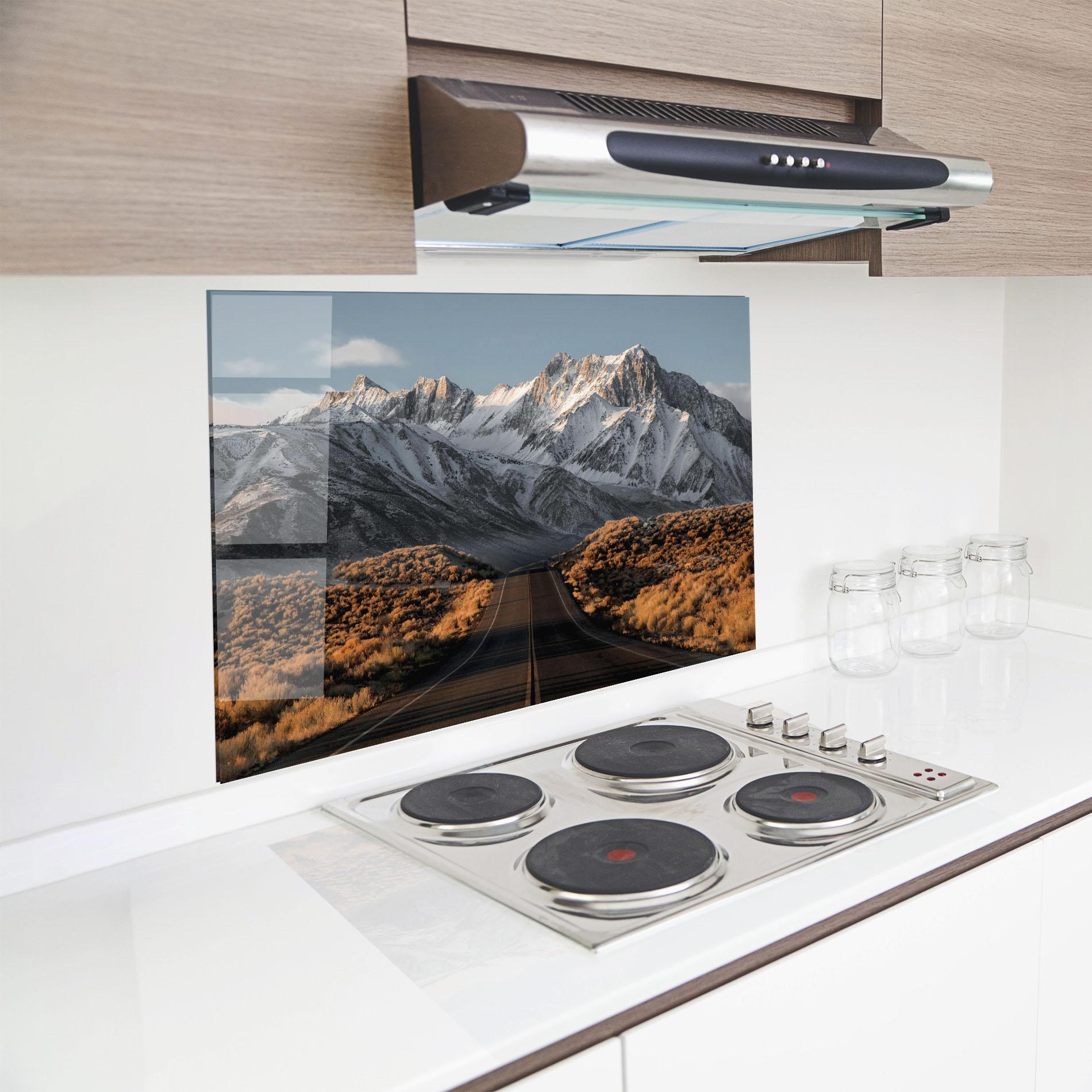 Küchenrückwand Glas Autumn Mountain View mockup 8