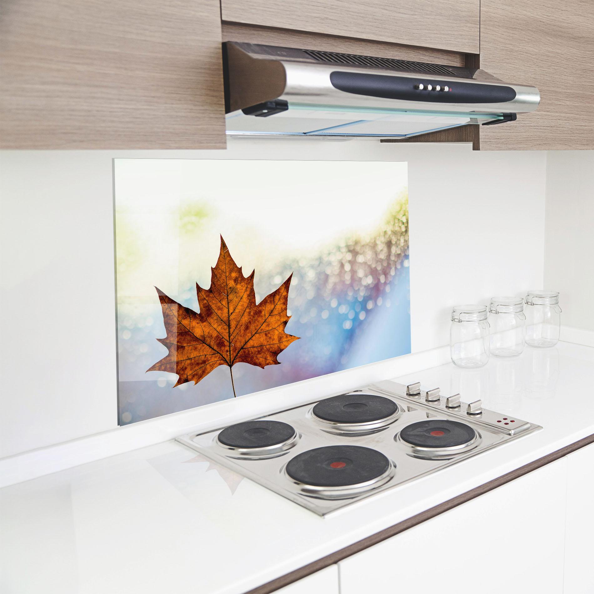 Küchenrückwand Glas Brown Orange Leaf mockup 8