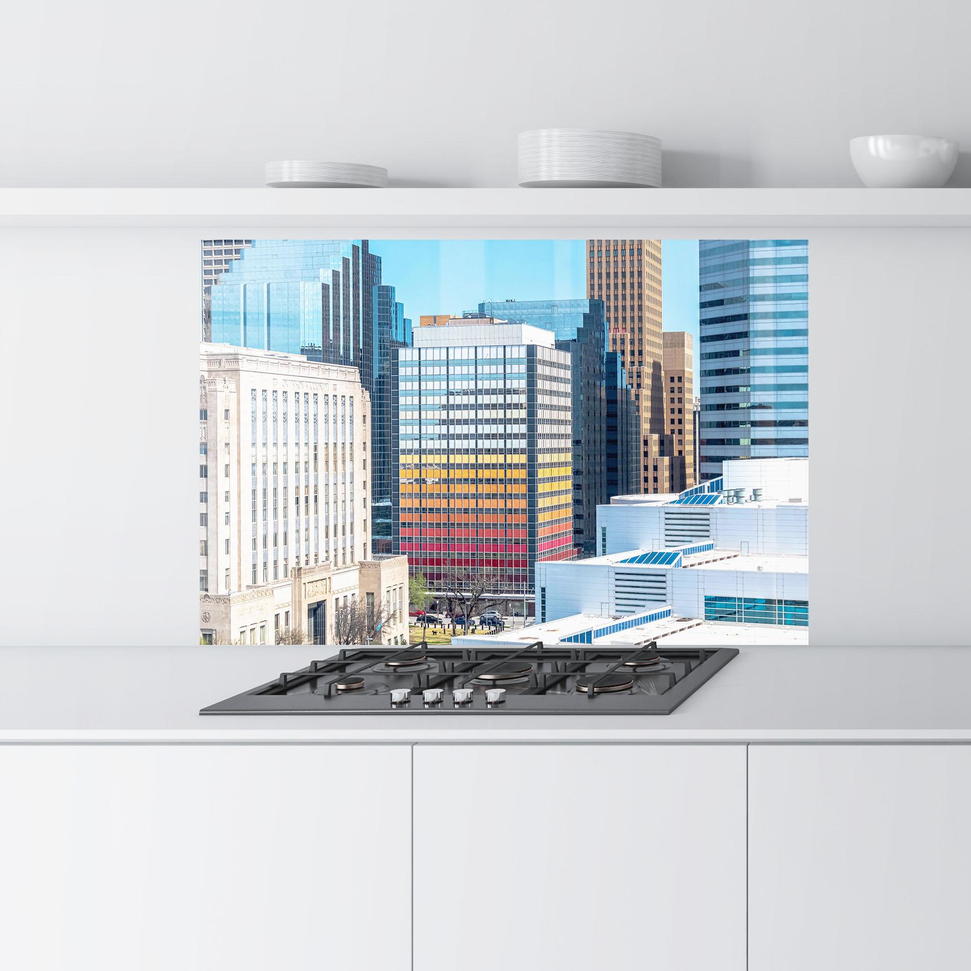 Küchenrückwand Glas Colorful Urban Building mockup 9