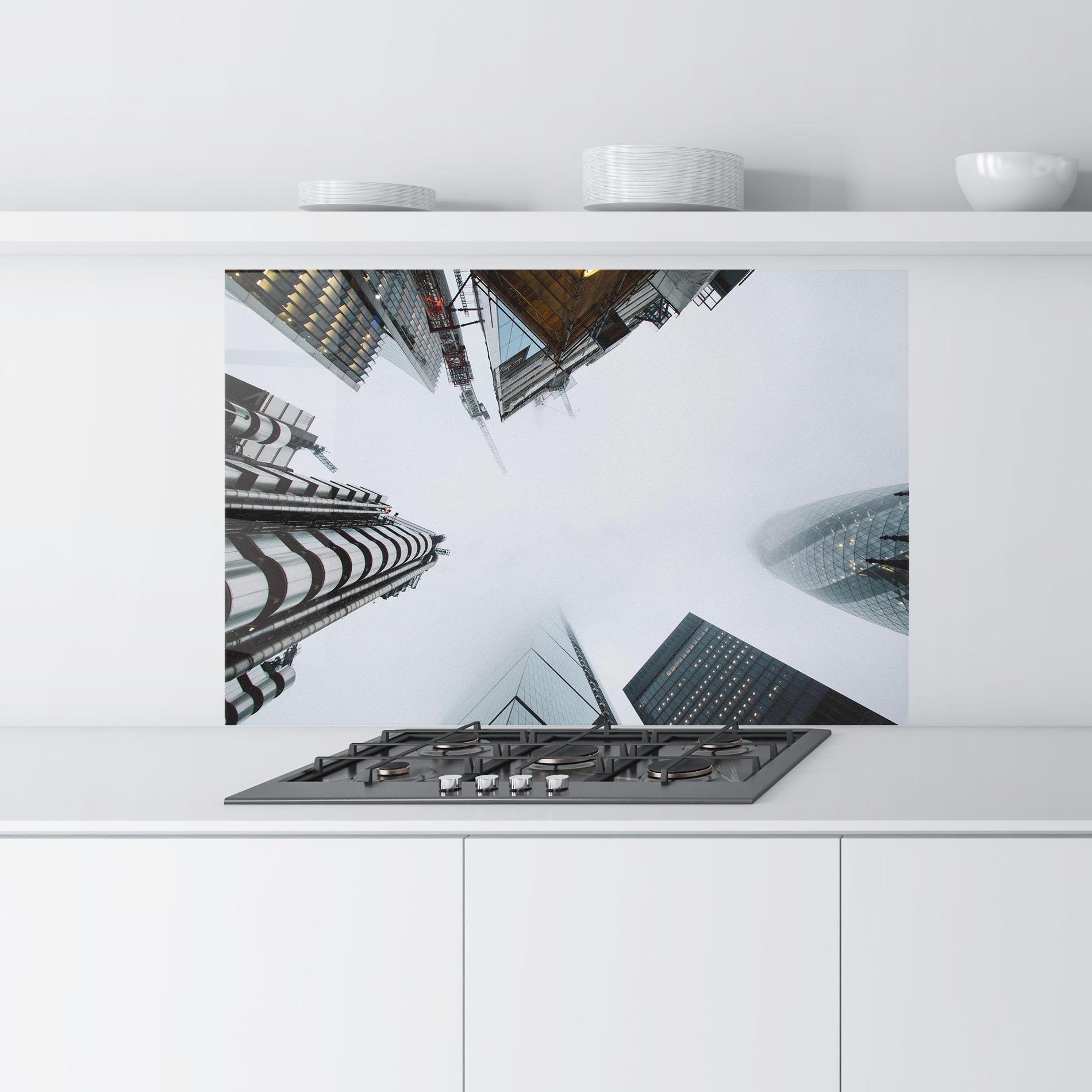 Küchenrückwand Glas Foggy Sky Tower mockup 9