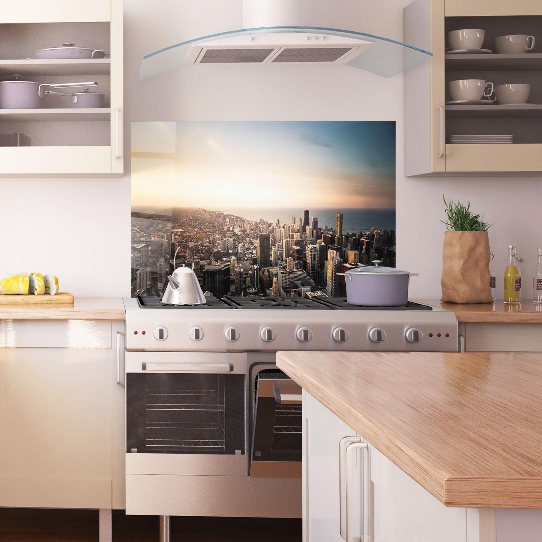 Küchenrückwand Glas City Buildings mockup 1