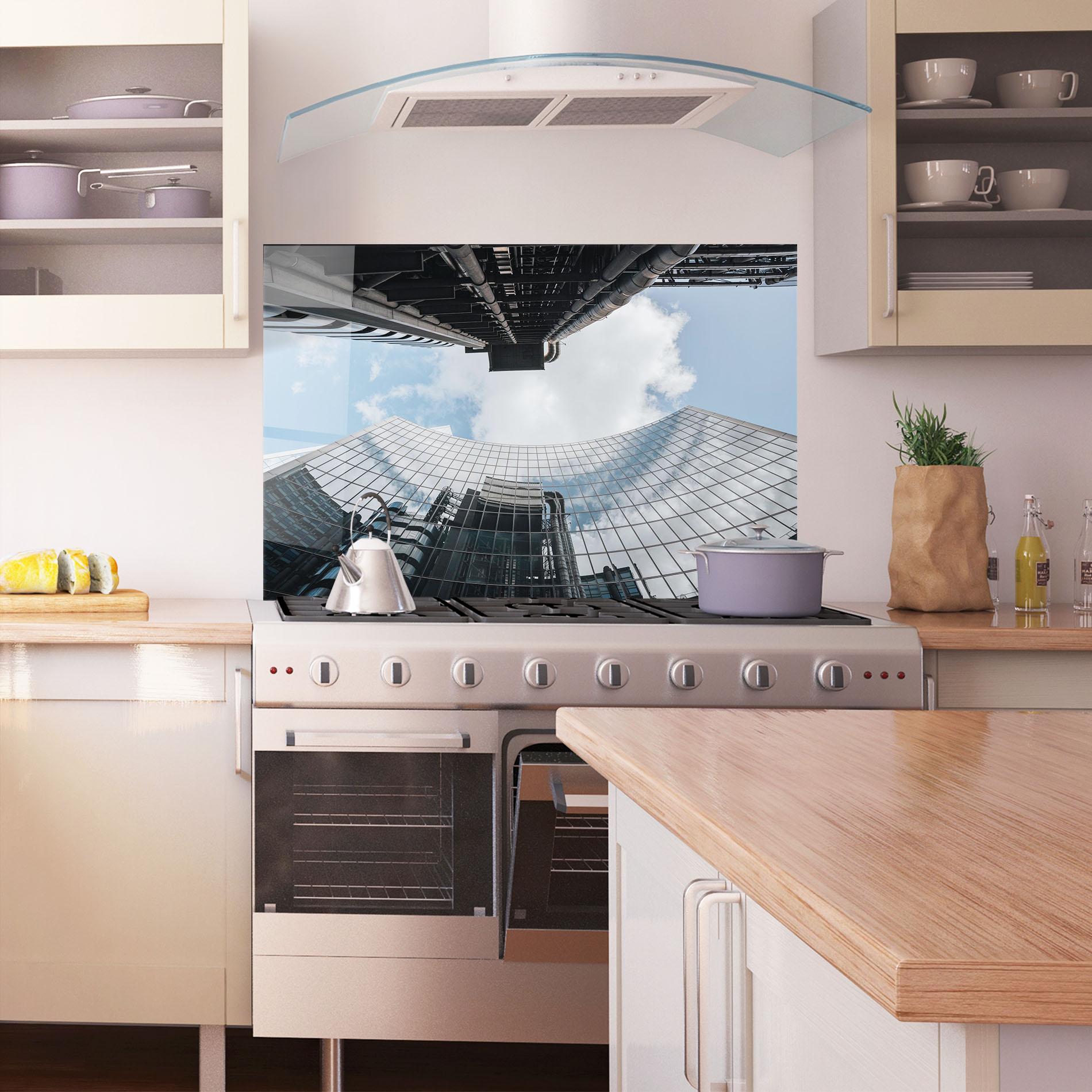 Küchenrückwand Glas Cloud Big Building mockup 1
