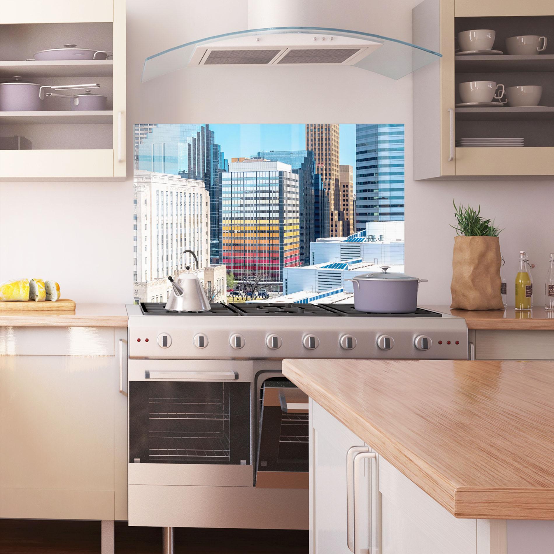 Küchenrückwand Glas Colorful Urban Building mockup 1