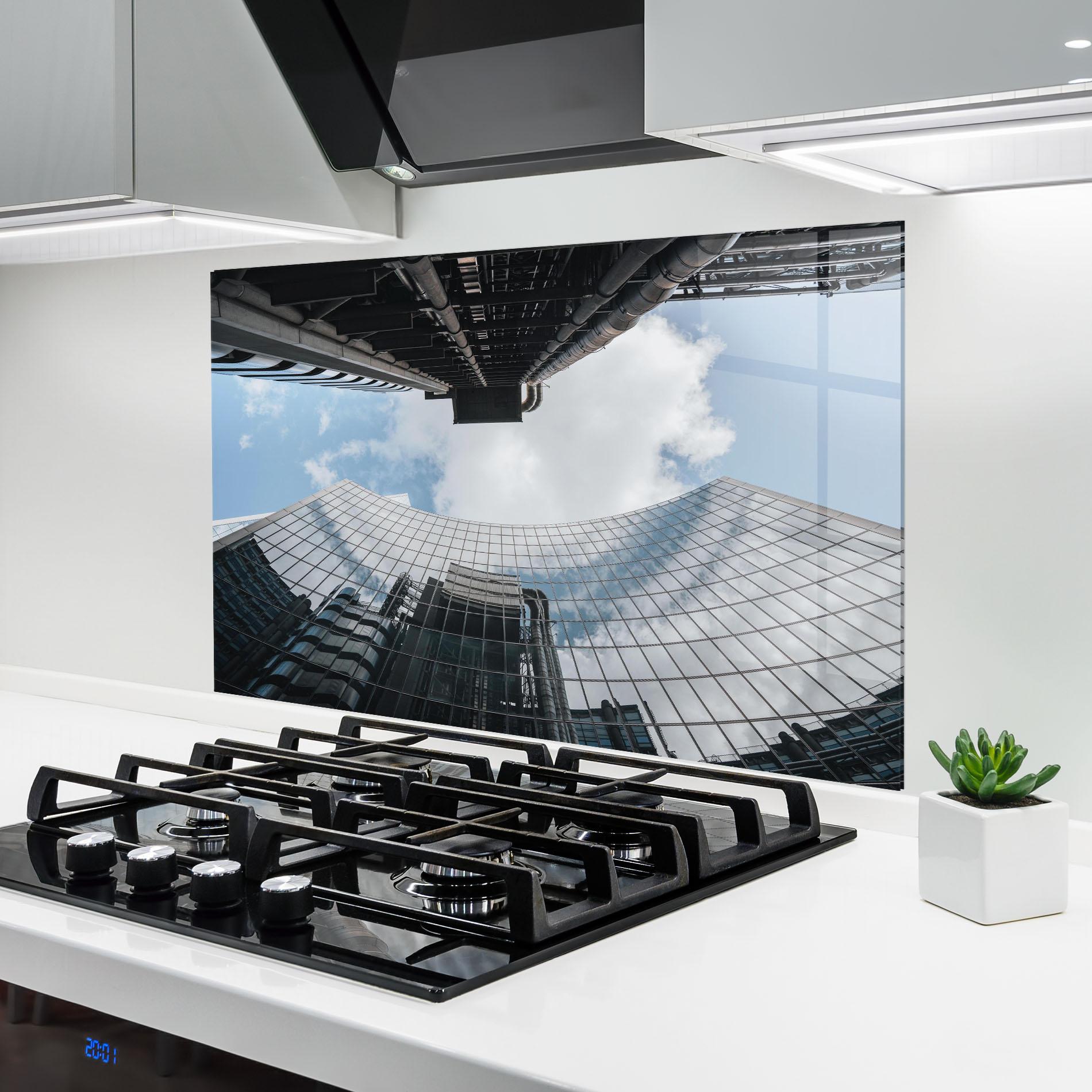 Küchenrückwand Glas Cloud Big Building mockup 6