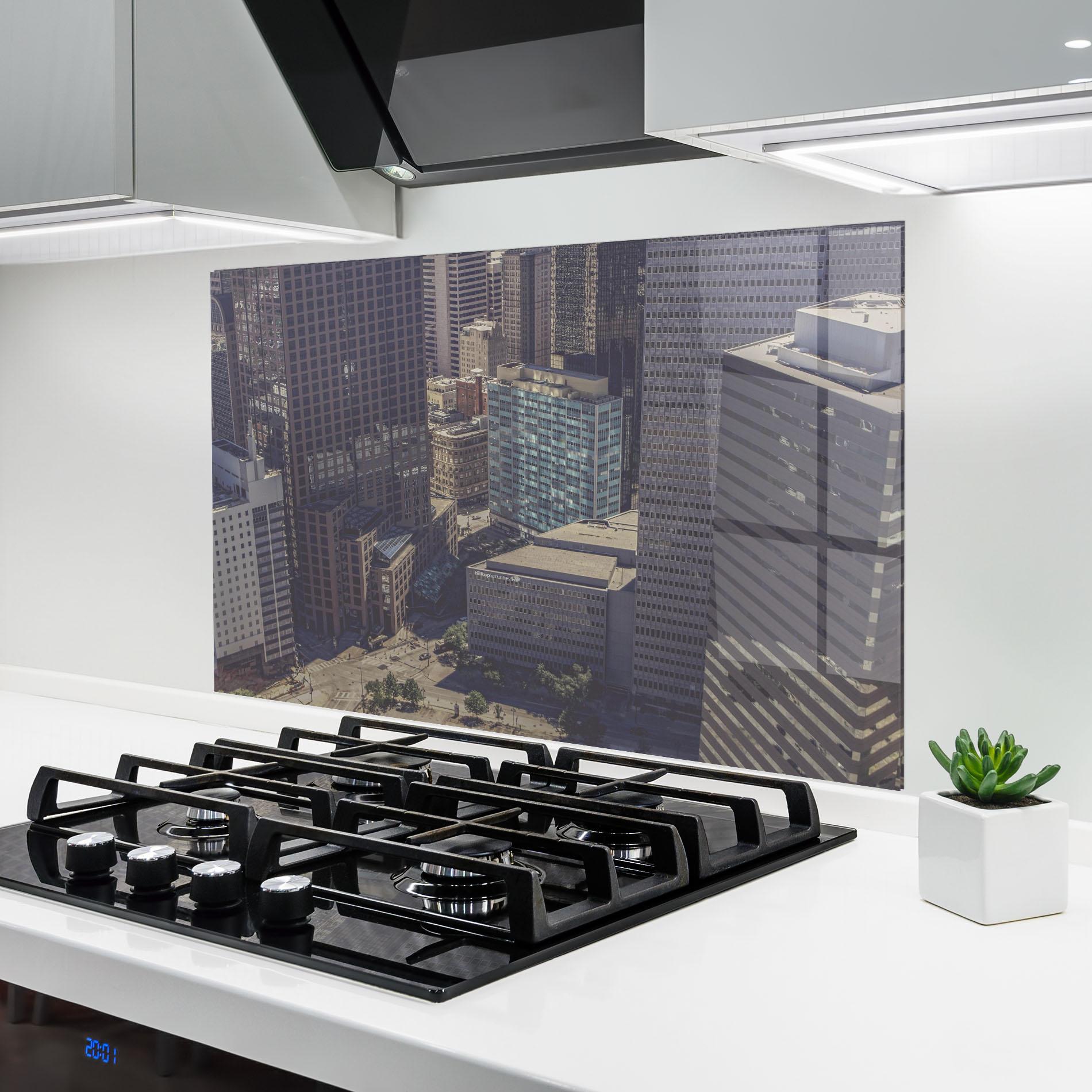 Küchenrückwand Glas Cream Light Building mockup 6