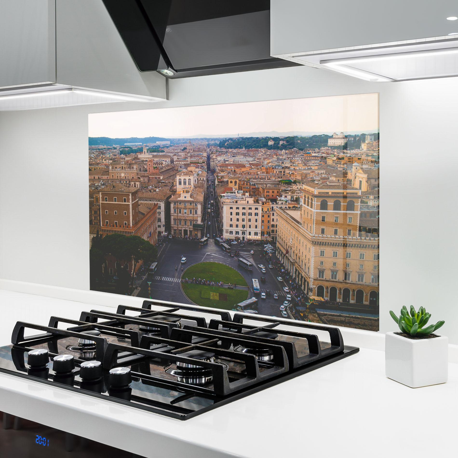 Küchenrückwand Glas Green Circle City mockup 6