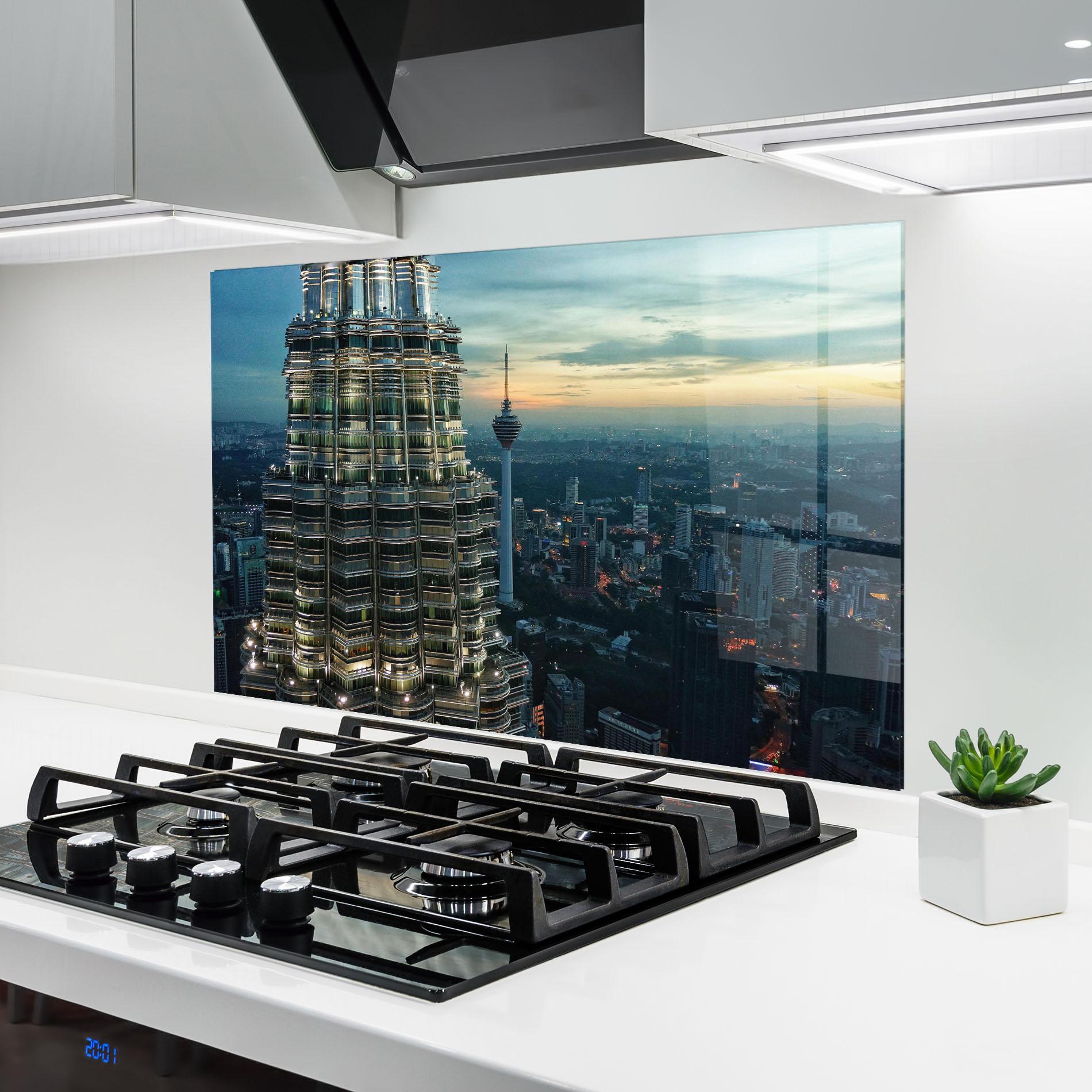 Küchenrückwand Glas Hight Tower View mockup 6