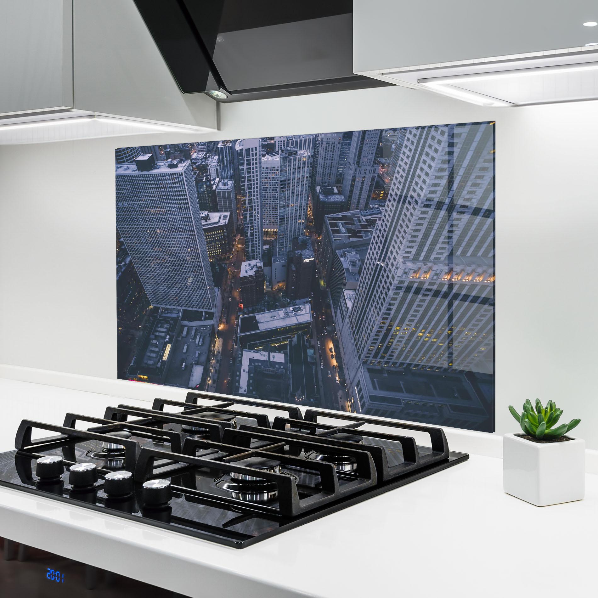 Küchenrückwand Glas Tall Buildings View mockup 6