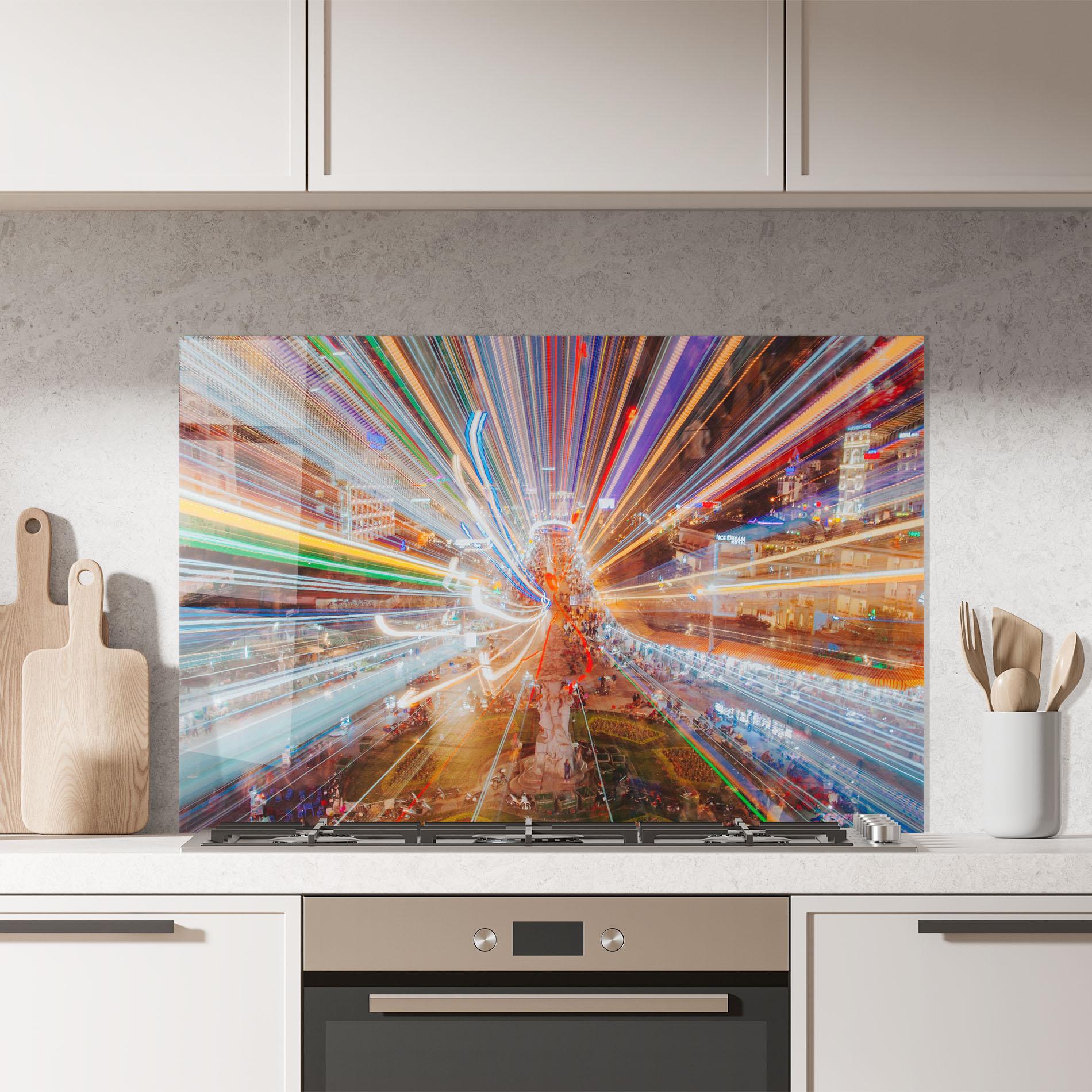 Küchenrückwand Glas Colorful Light City mockup 7