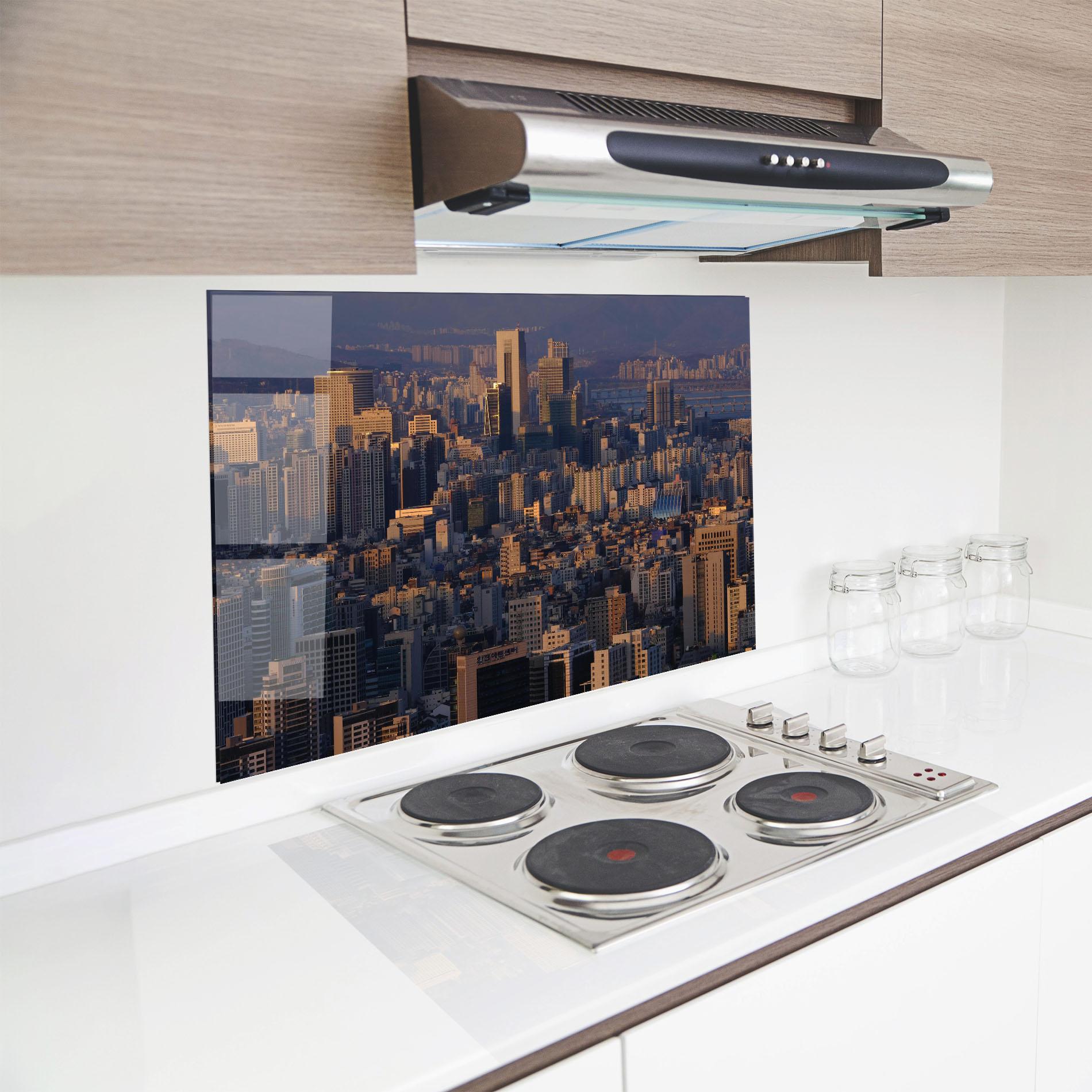 Küchenrückwand Glas Big City mockup 8