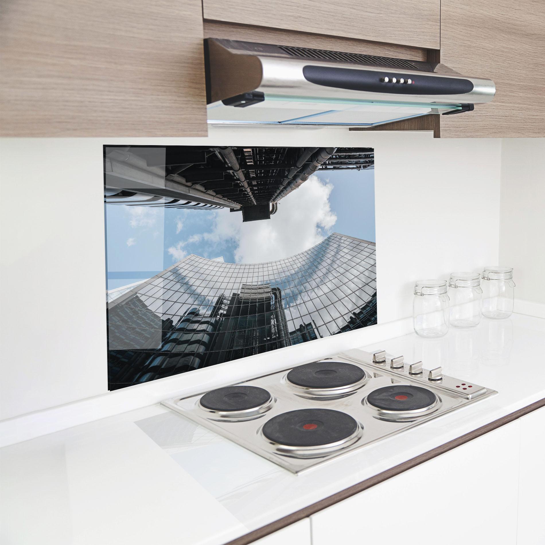 Küchenrückwand Glas Cloud Big Building mockup 8